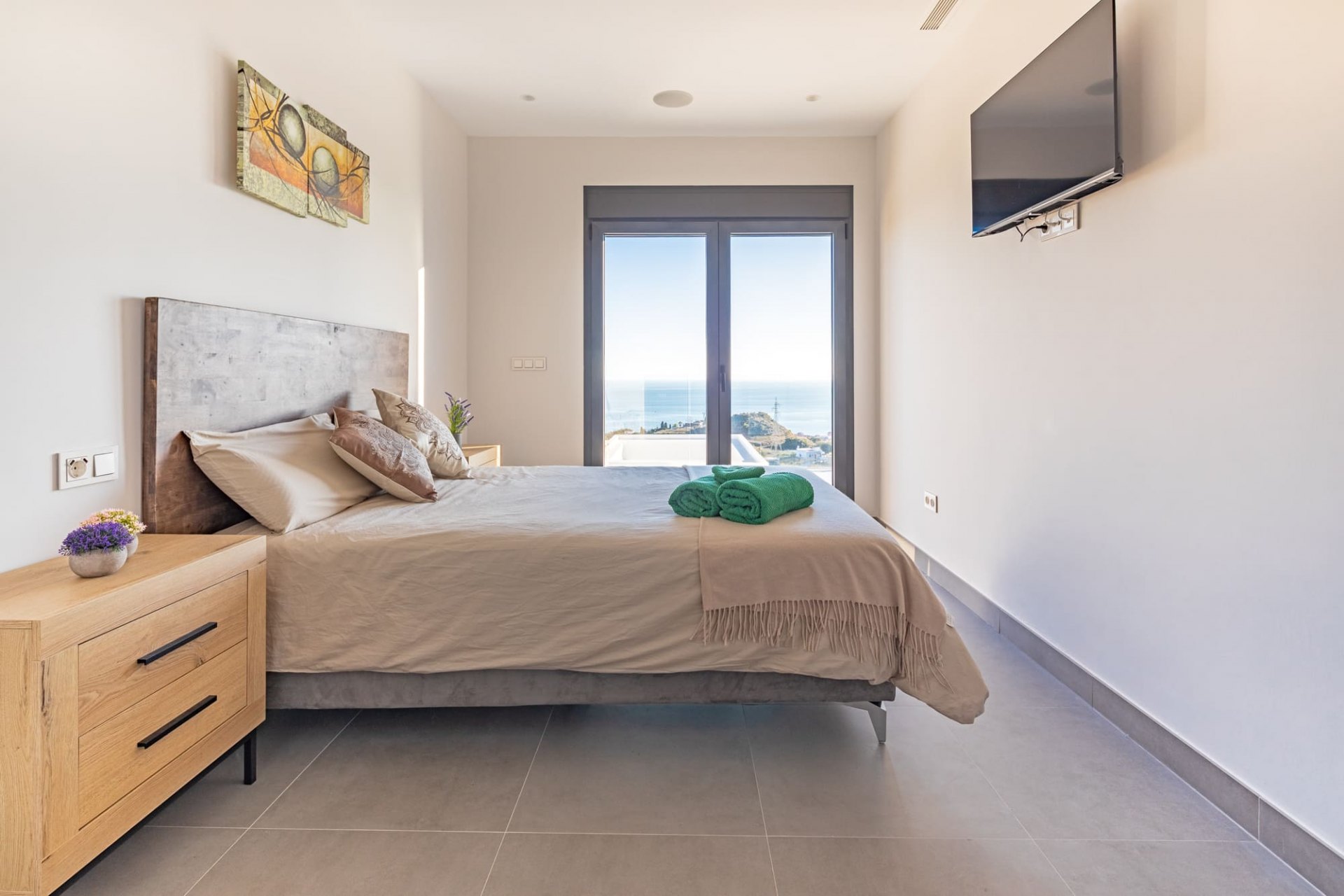 Splendid villa with sea views in the prestigious urbanisation La Capellania