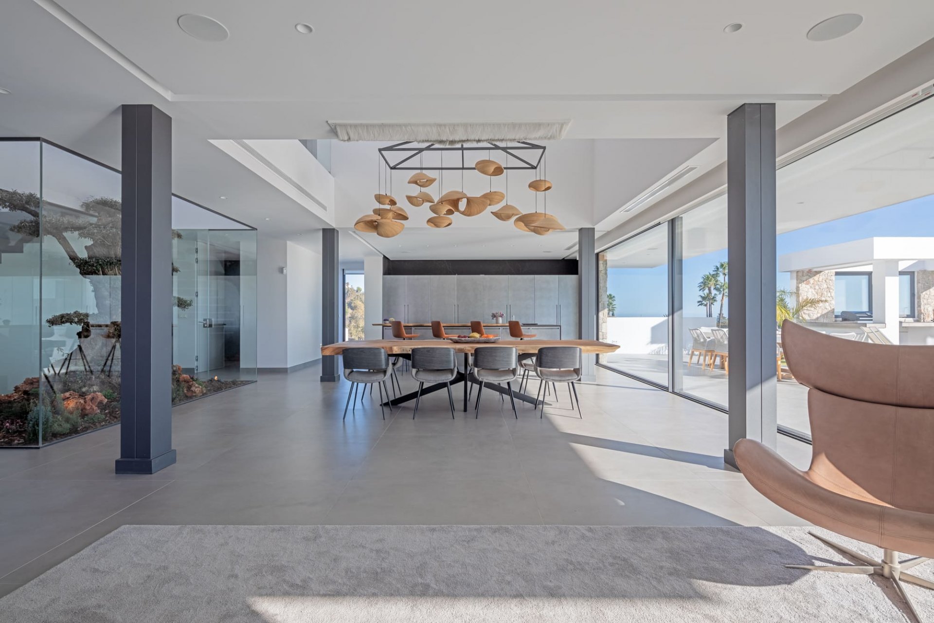 Splendid villa with sea views in the prestigious urbanisation La Capellania