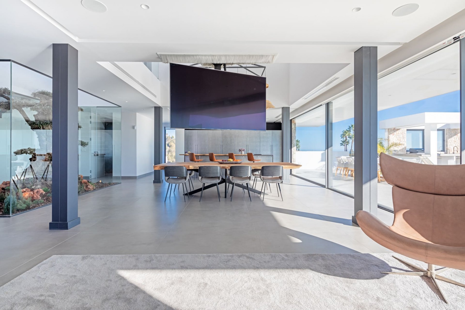 Splendid villa with sea views in the prestigious urbanisation La Capellania