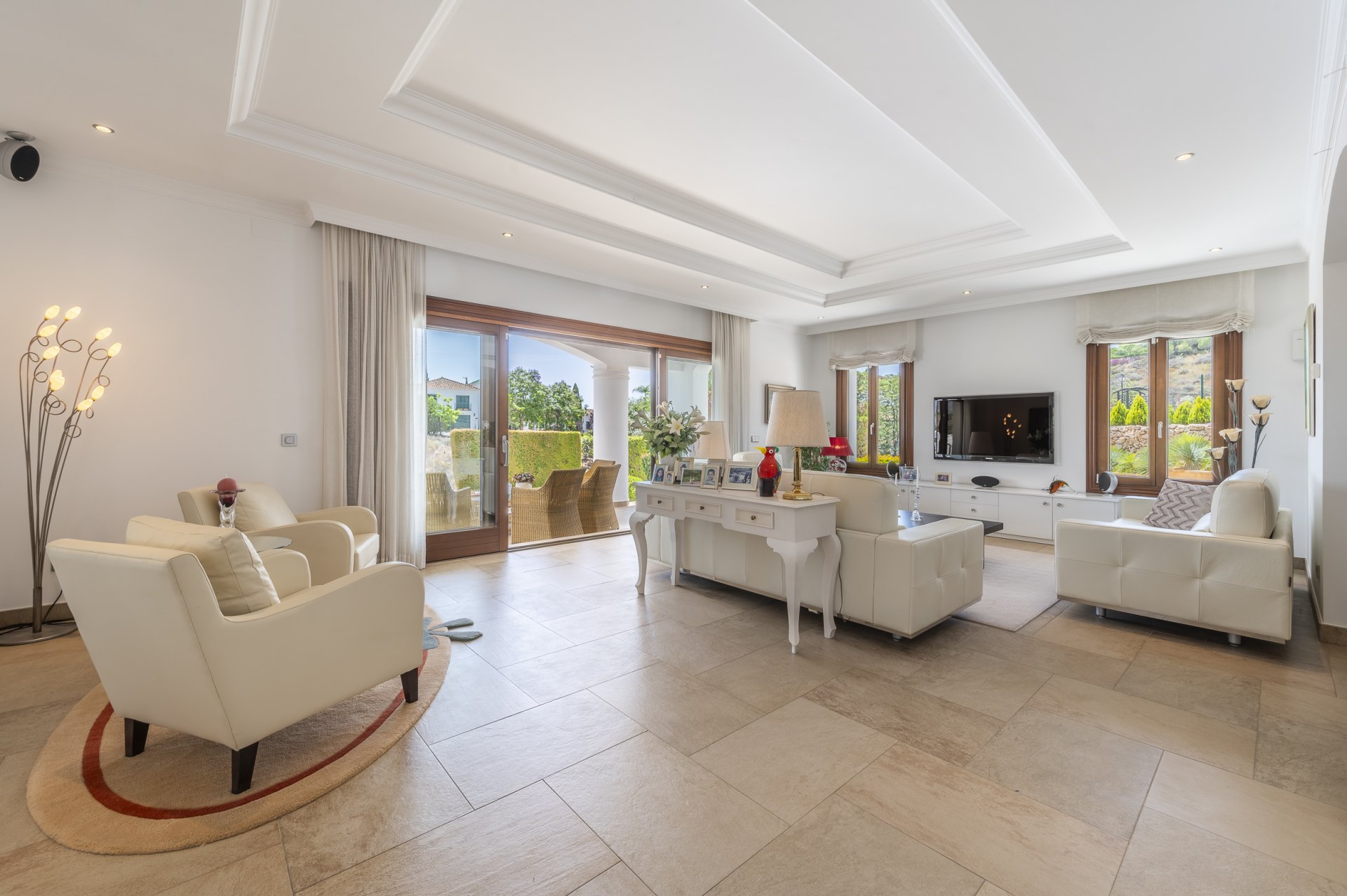 Villa de estilo andaluz junto a La Cala golf club