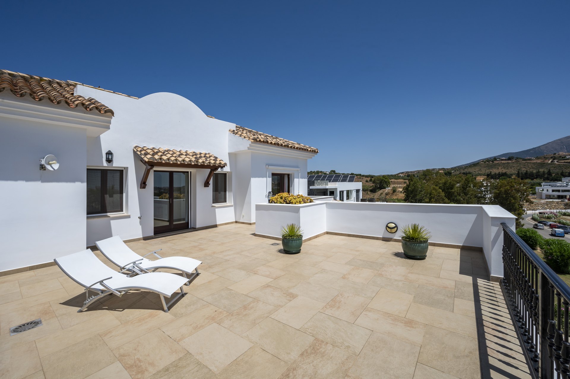 Villa de estilo andaluz junto a La Cala golf club