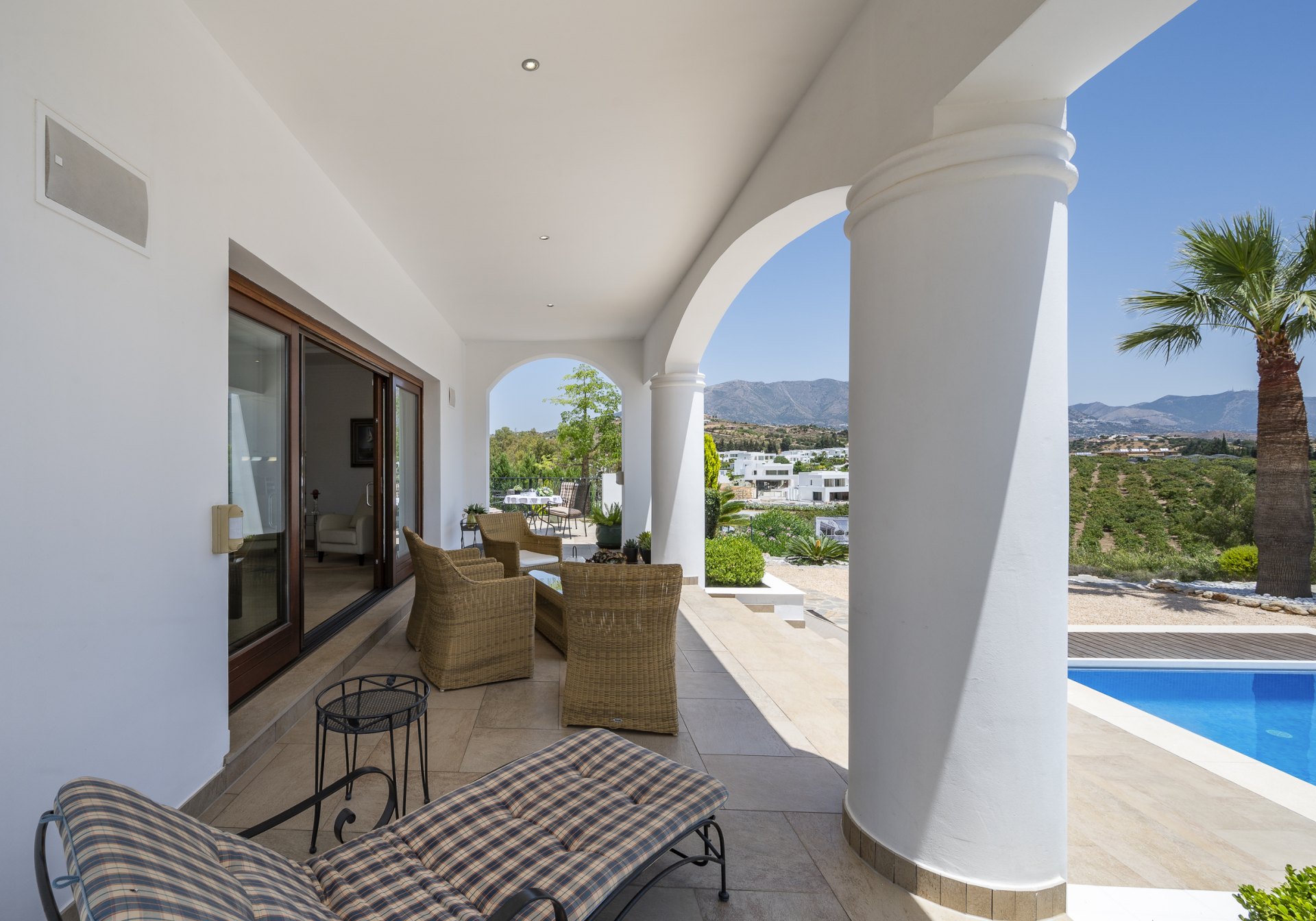 Villa de estilo andaluz junto a La Cala golf club