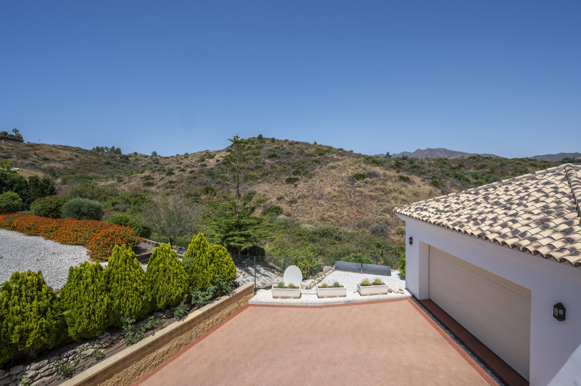Villa de estilo andaluz junto a La Cala golf club