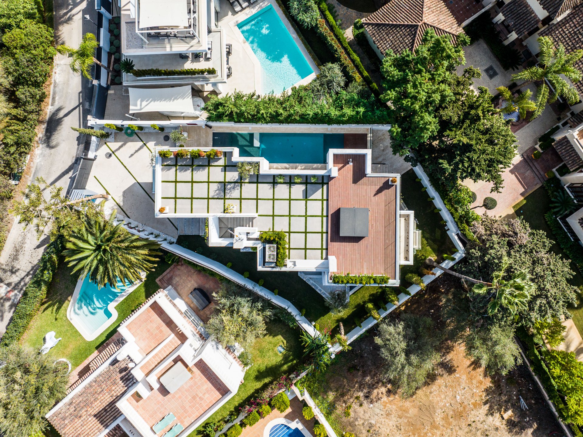 Villa muy moderna, lujosa y cerca de la playa en la Milla de Oro de Marbella