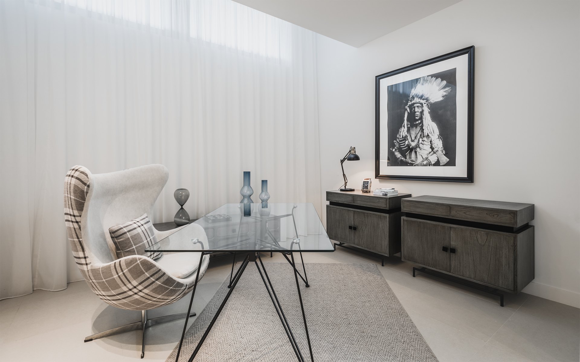 Avant-garde villa with Mediterranean touches in El Paraiso, Estepona