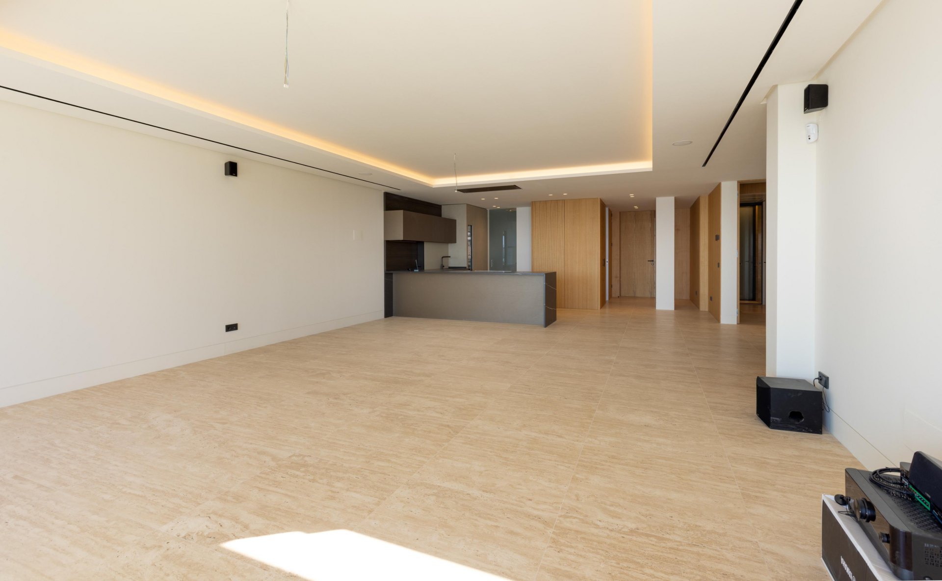 Villa-Apartamento en primera línea de playa, Estepona