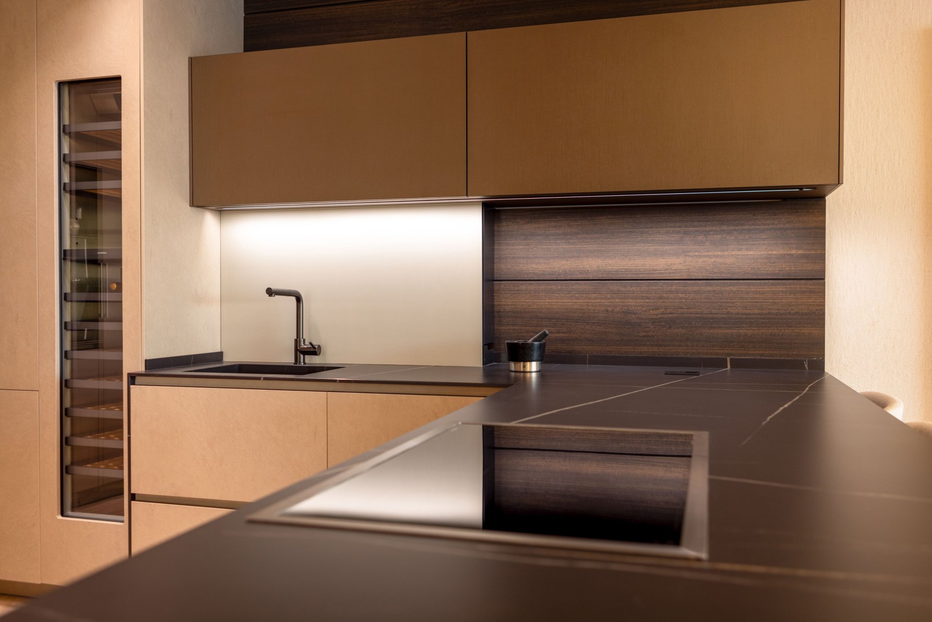 Apartamento con tamaño de villa en primera línea de playa Nueva Milla de Oro