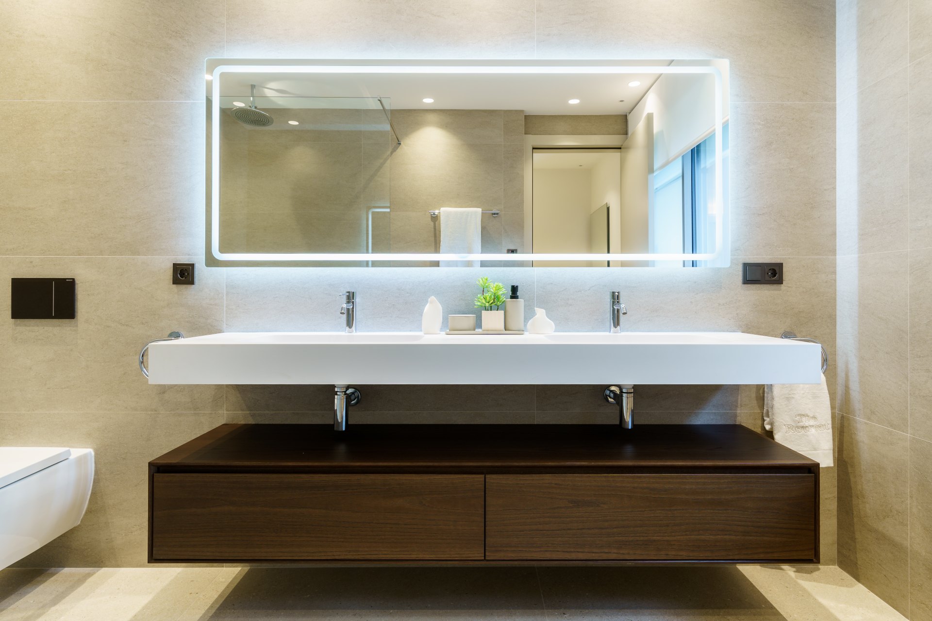 Un retiro de lujo en las montañas de Benahavís con vistas al mar