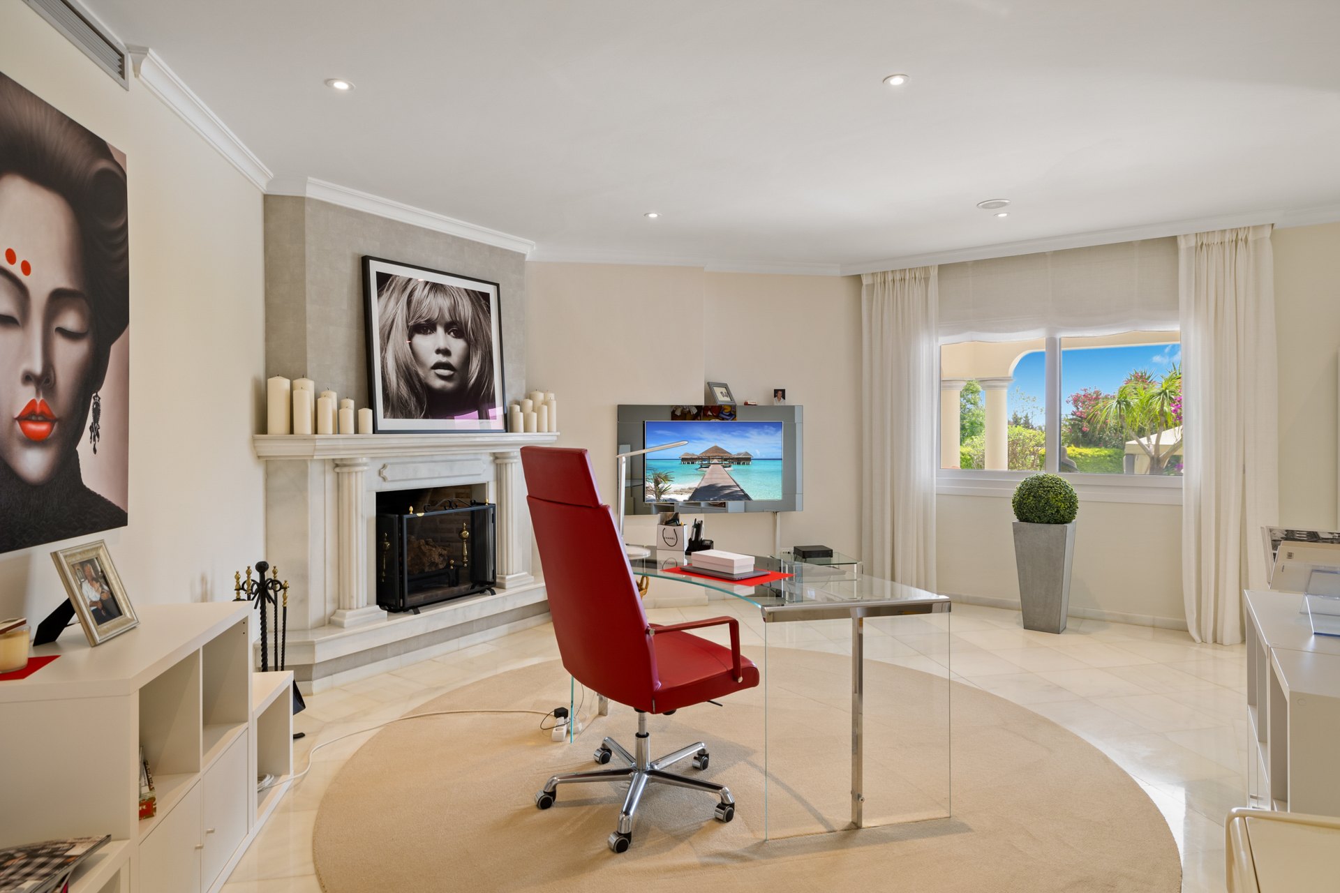 Contemporary Andalusian-design villa in Nueva Andalucía