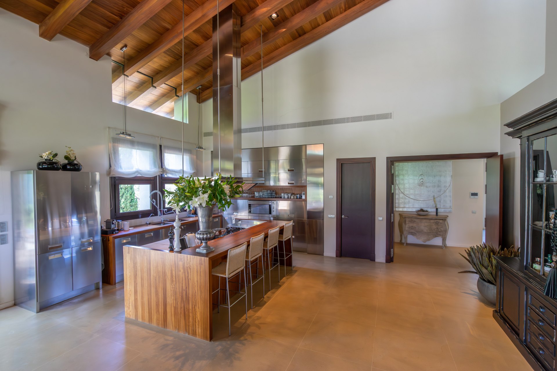 Enorme casa familiar en privilegiada zona residencial La Zagaleta