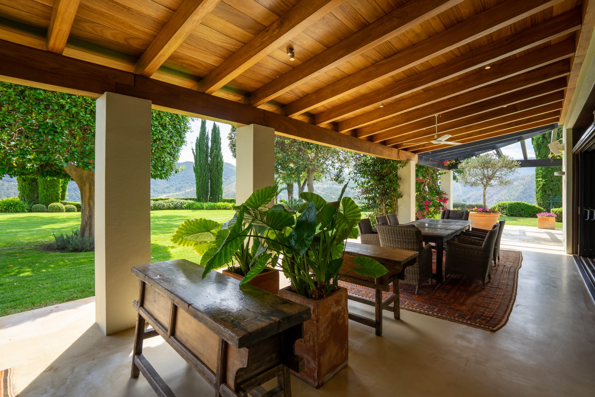 Enorme casa familiar en privilegiada zona residencial La Zagaleta