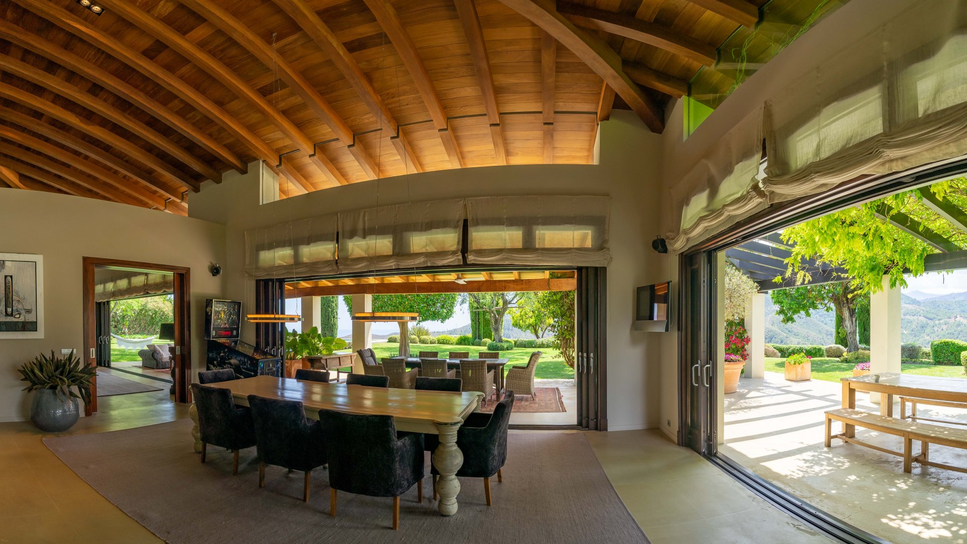 Enorme casa familiar en privilegiada zona residencial La Zagaleta