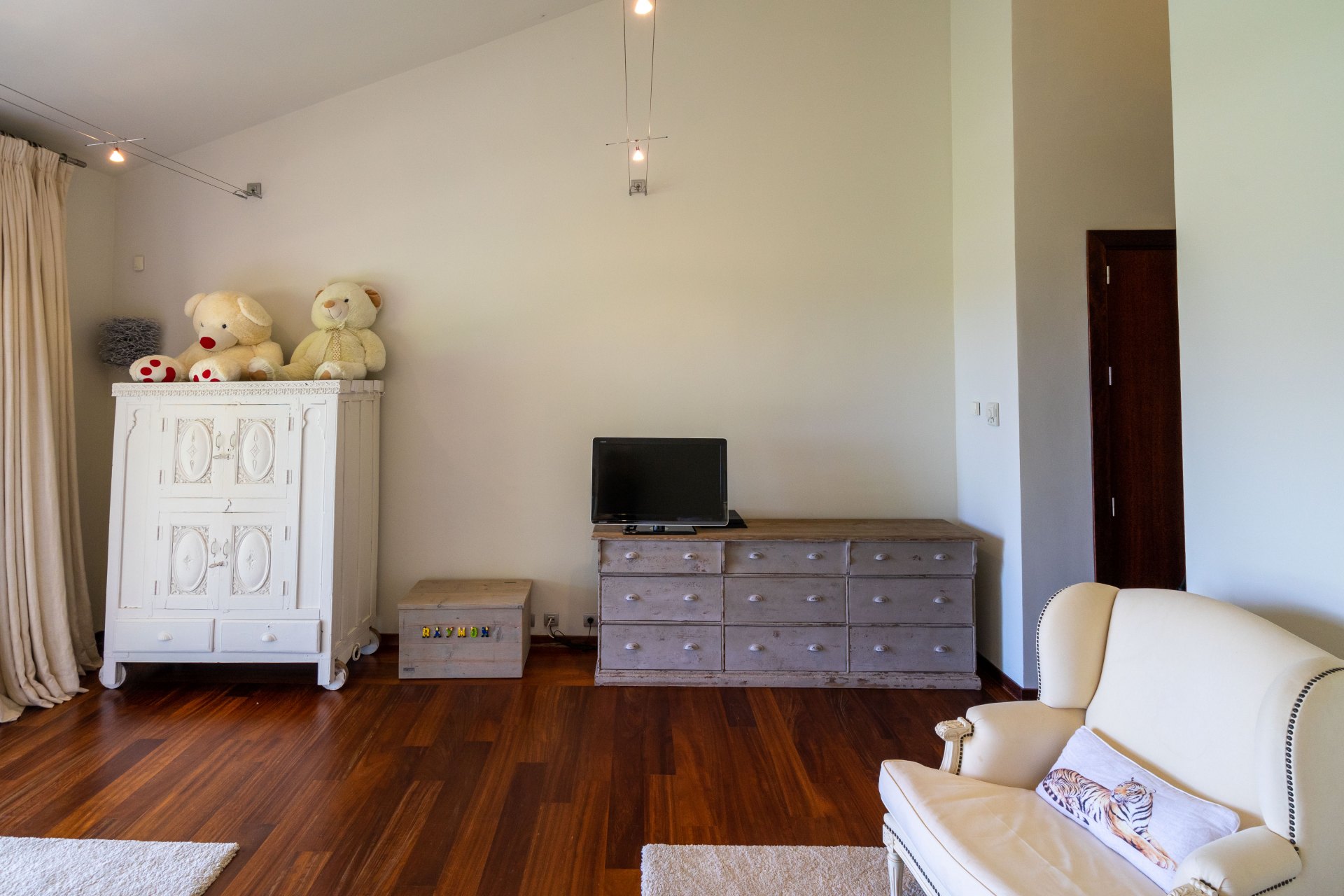 Enorme casa familiar en privilegiada zona residencial La Zagaleta