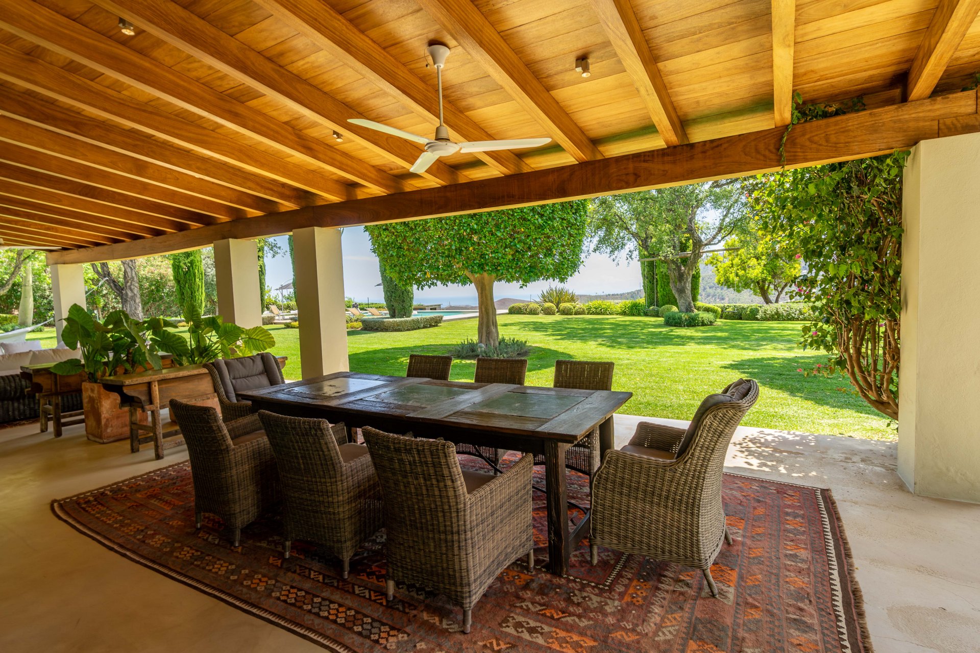 Enorme casa familiar en privilegiada zona residencial La Zagaleta