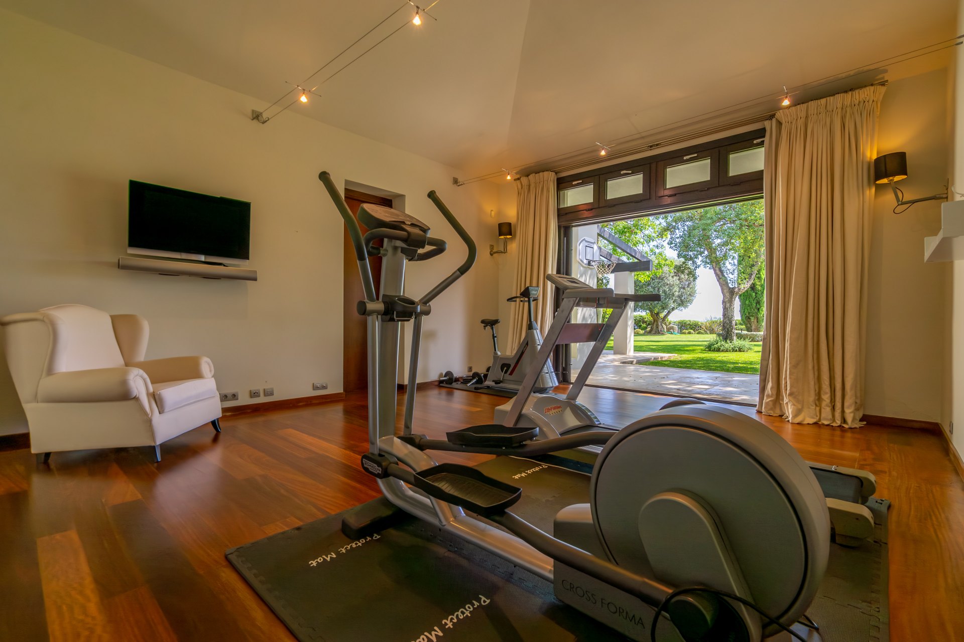 Enorme casa familiar en privilegiada zona residencial La Zagaleta