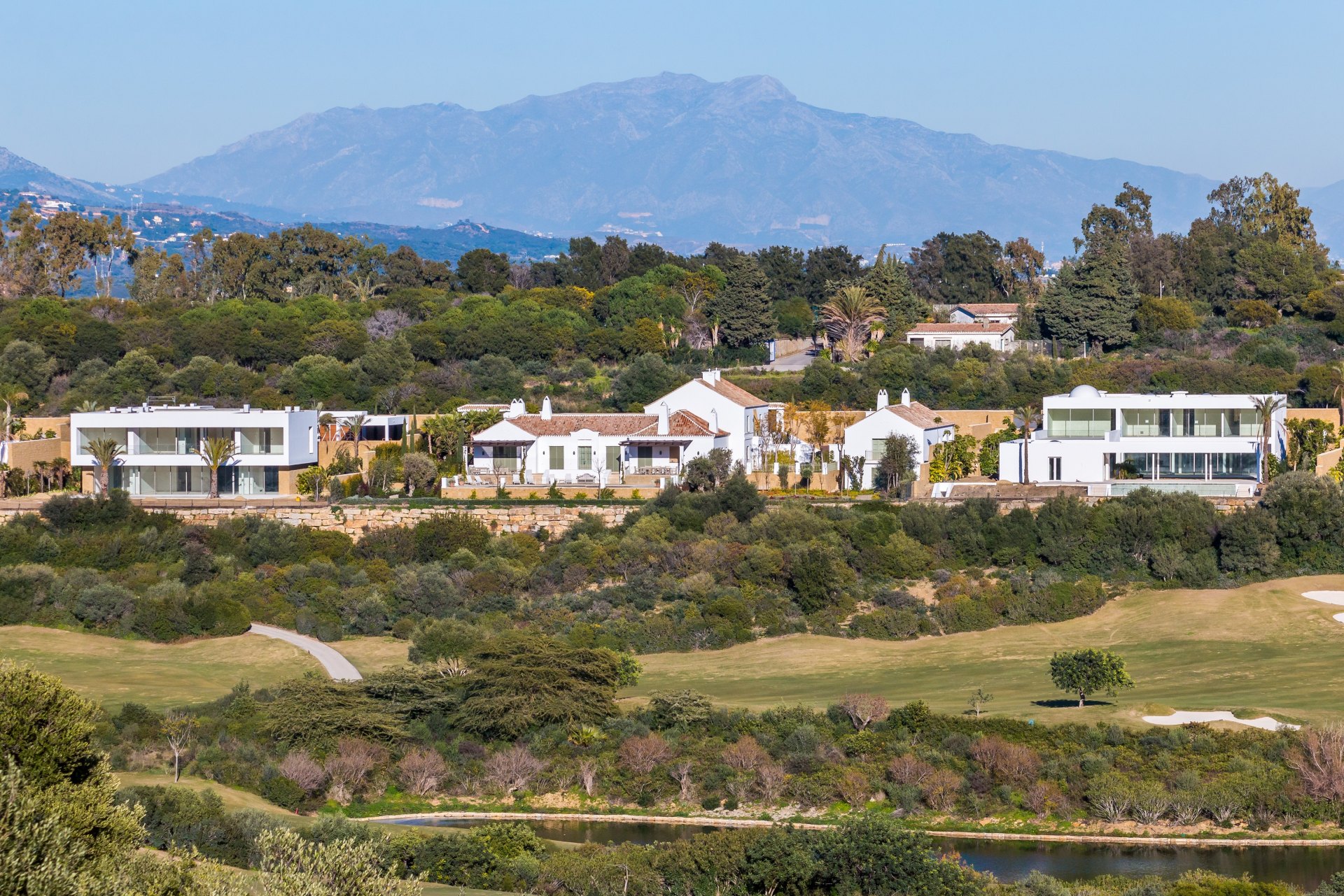 Luxury villa next to golf course in Finca Cortesín