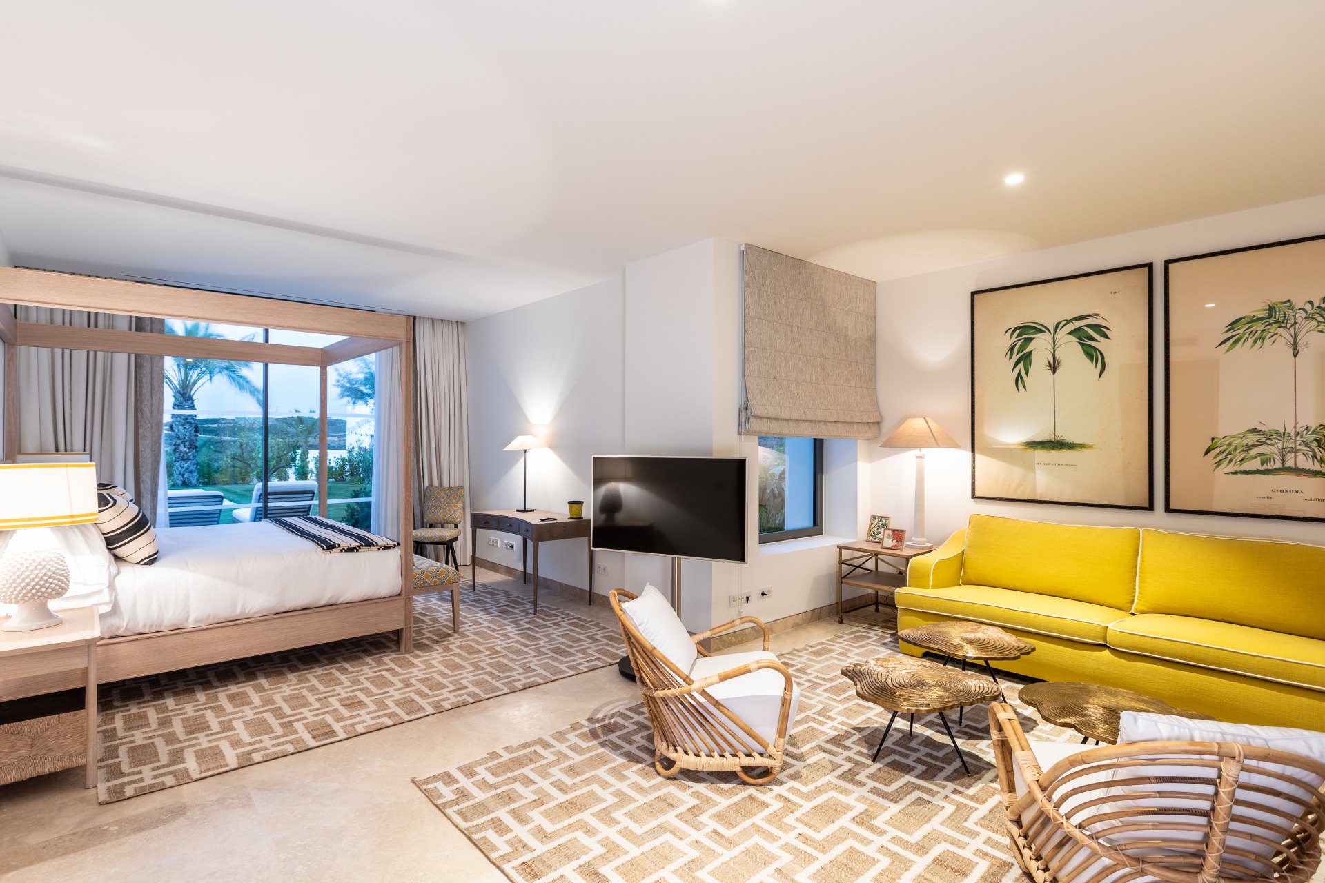 Brilliant Villa Front Line Golf in Finca Cortesín