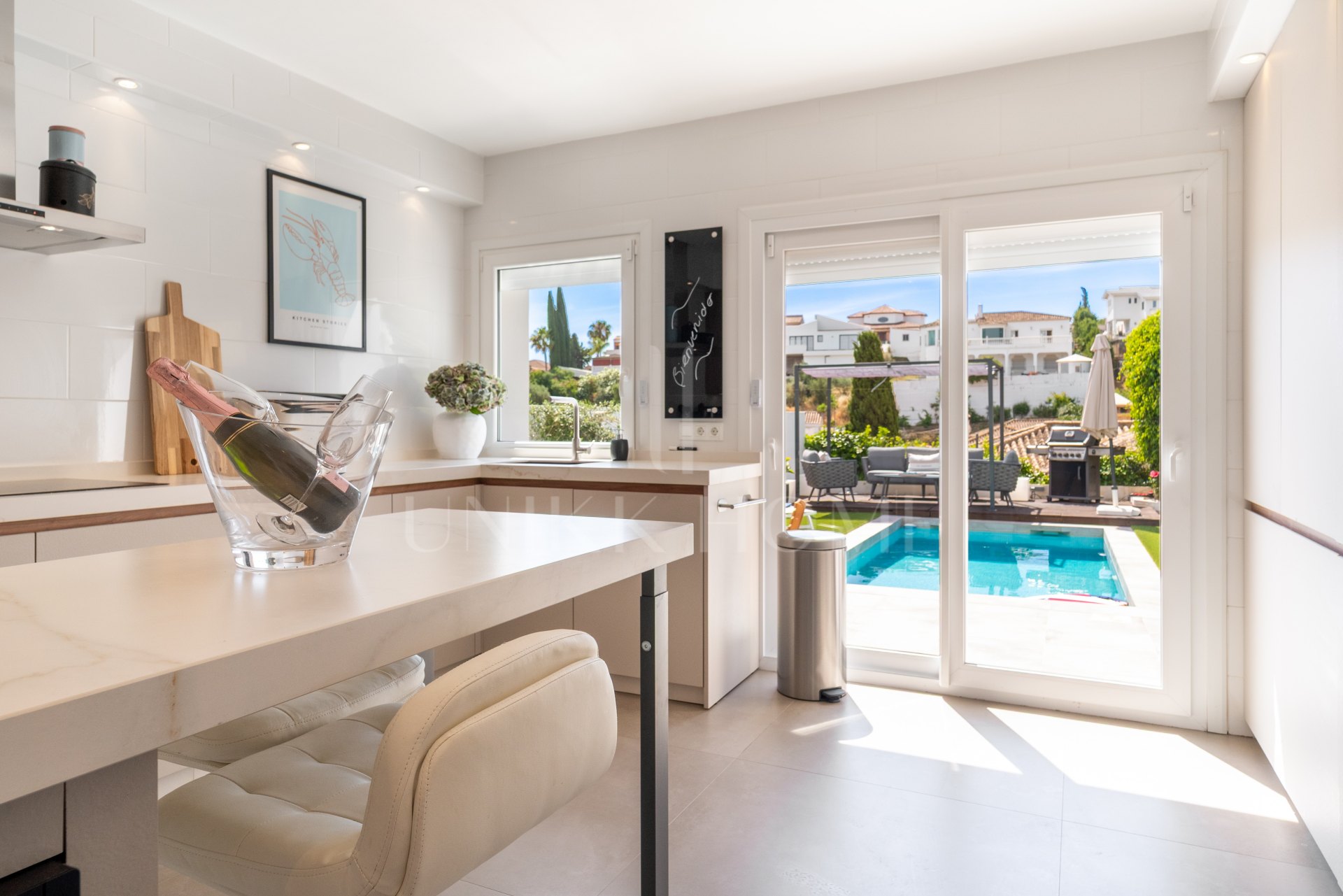 SOUTH-FACING FAMILY VILLA WITH PRIVATE POOL IN MIJAS COSTA