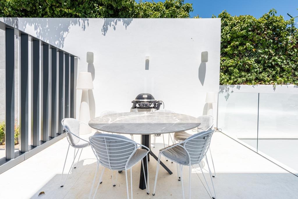 Luxury villa for sale in el Paraiso alto with amazing views