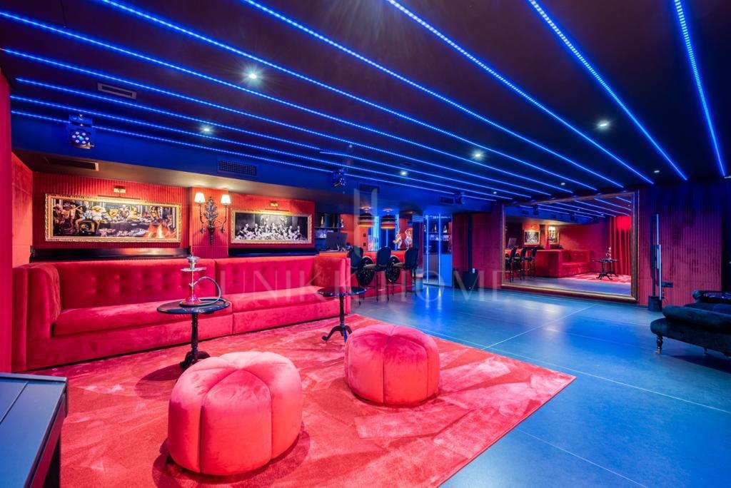 Luxury villa for sale in el Paraiso alto with amazing views