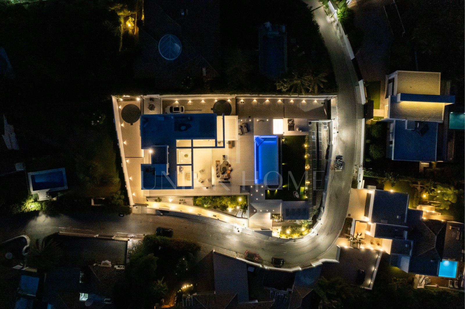 Luxury villa for sale in el Paraiso alto with amazing views