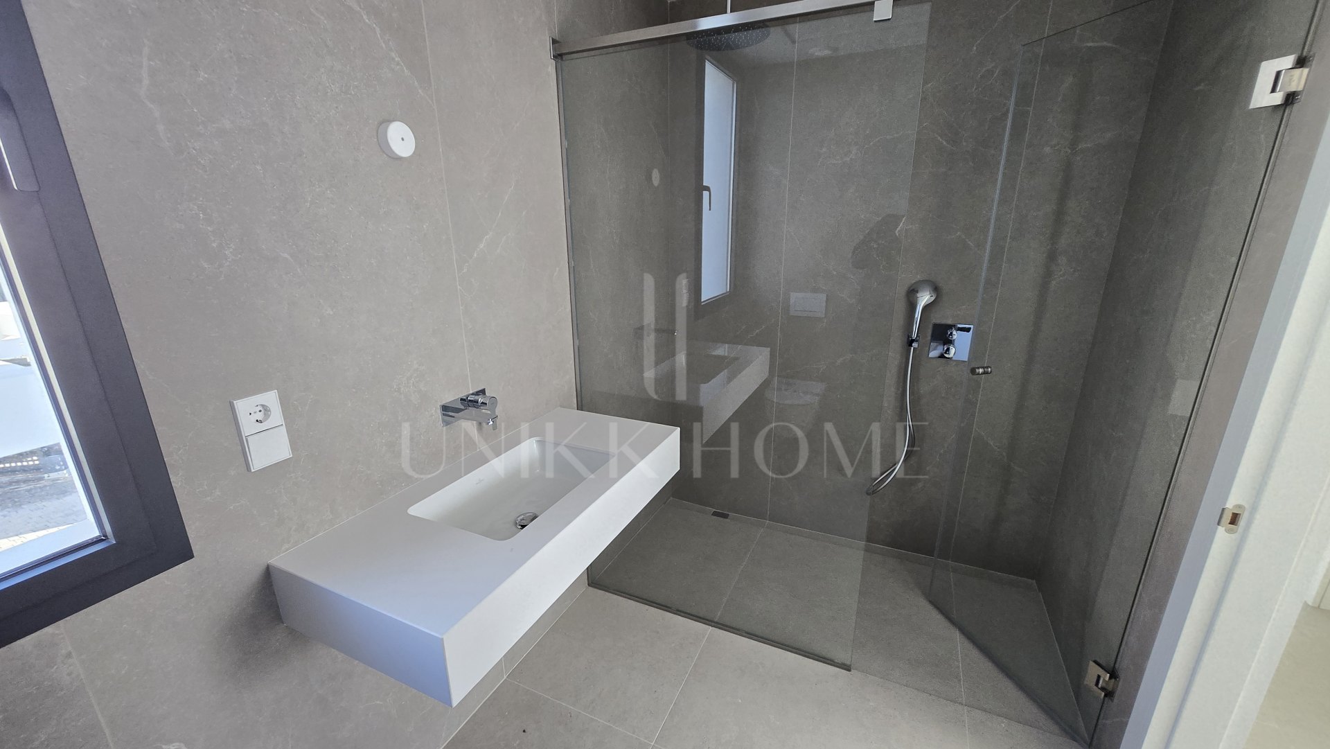 Exquisite Four-Bedroom Luxury Villa in La Finca de Marbella, Marbella East