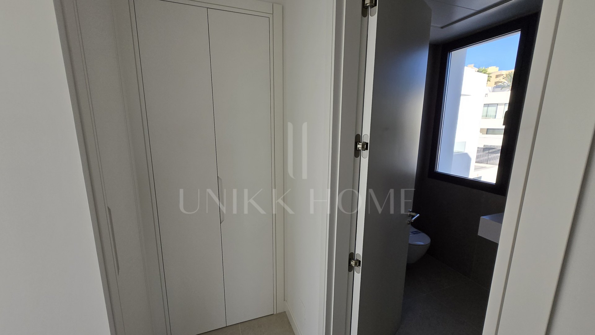 Exquisite Four-Bedroom Luxury Villa in La Finca de Marbella, Marbella East