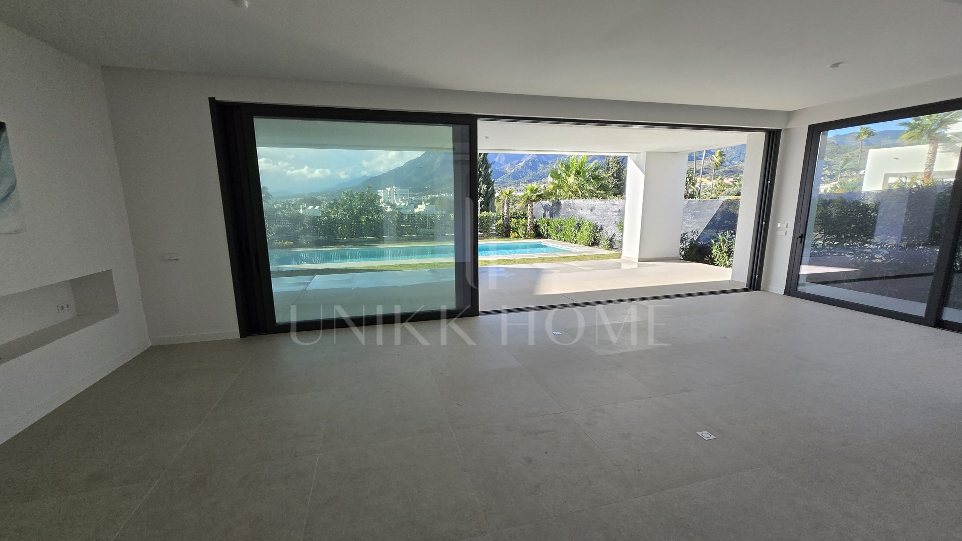 Exquisite Four-Bedroom Luxury Villa in La Finca de Marbella, Marbella East