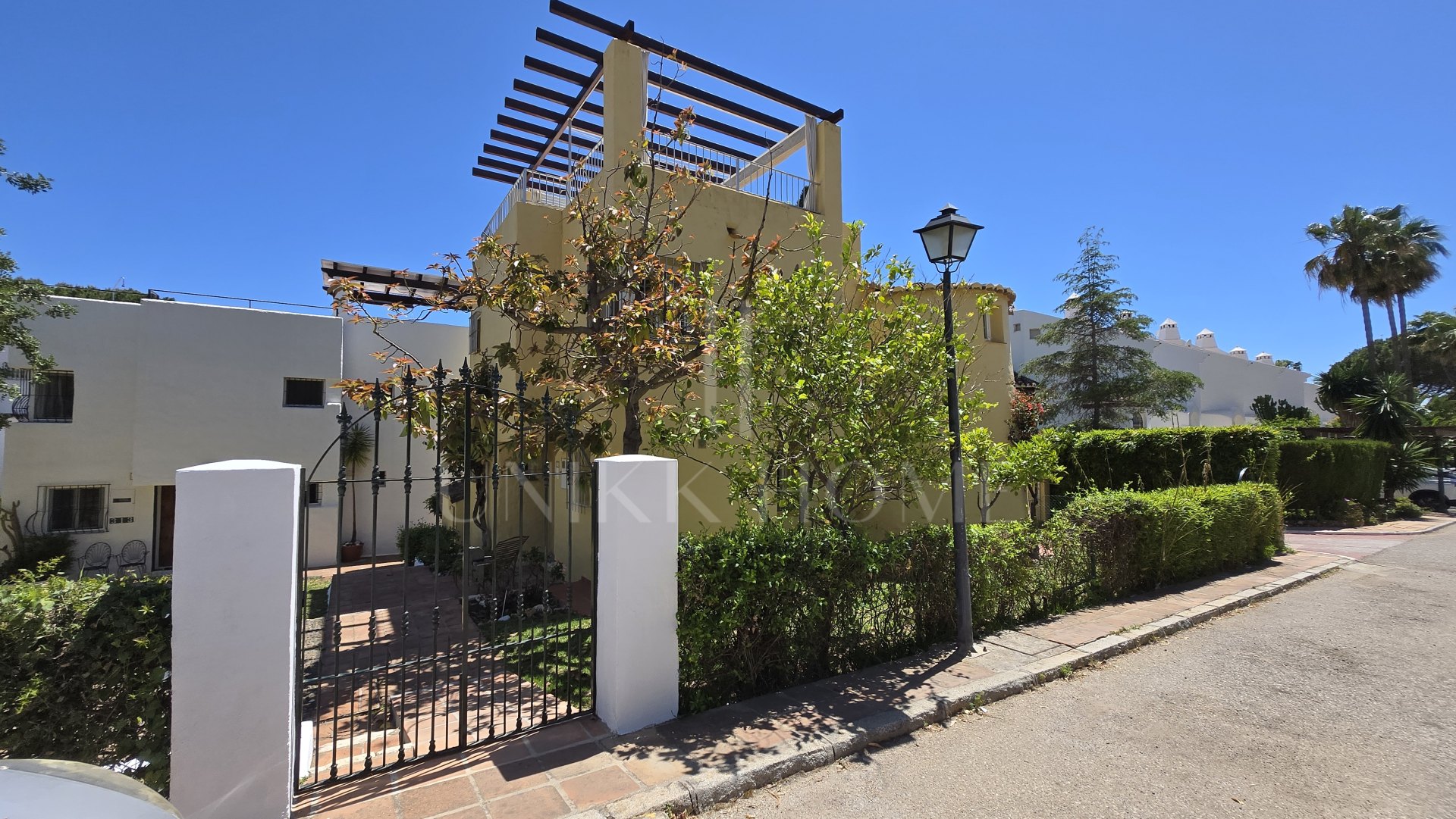 Chalet independiente en Balcones de Sierra Blanca, Milla de Oro de Marbella