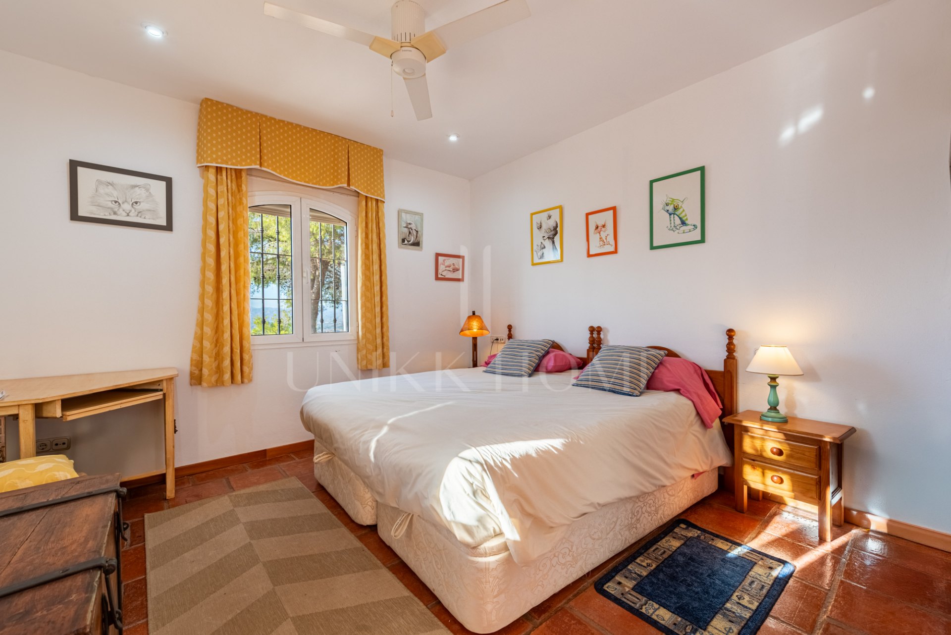 EXCLUSIVE LUXURY ESTATE WITH GUEST HOUSE, GYM, TENNIS COURT AND PANORAMIC VIEWS IN ALHAURÍN DE LA TORRE