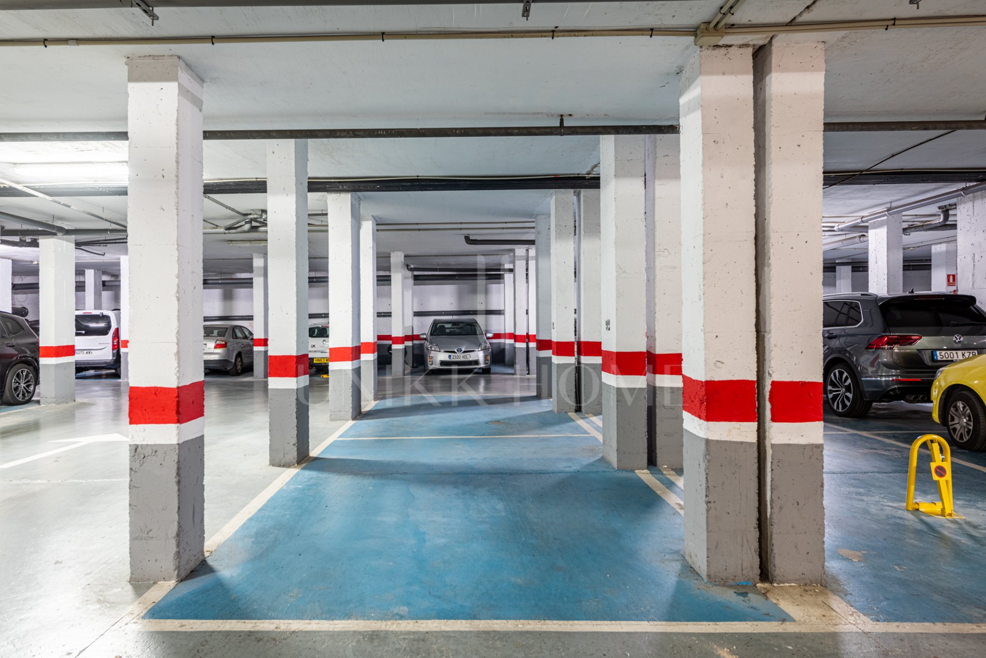 Impresionante apartamento esquinero de 3 dormitorios en La Maestranza, Nueva Andalucía