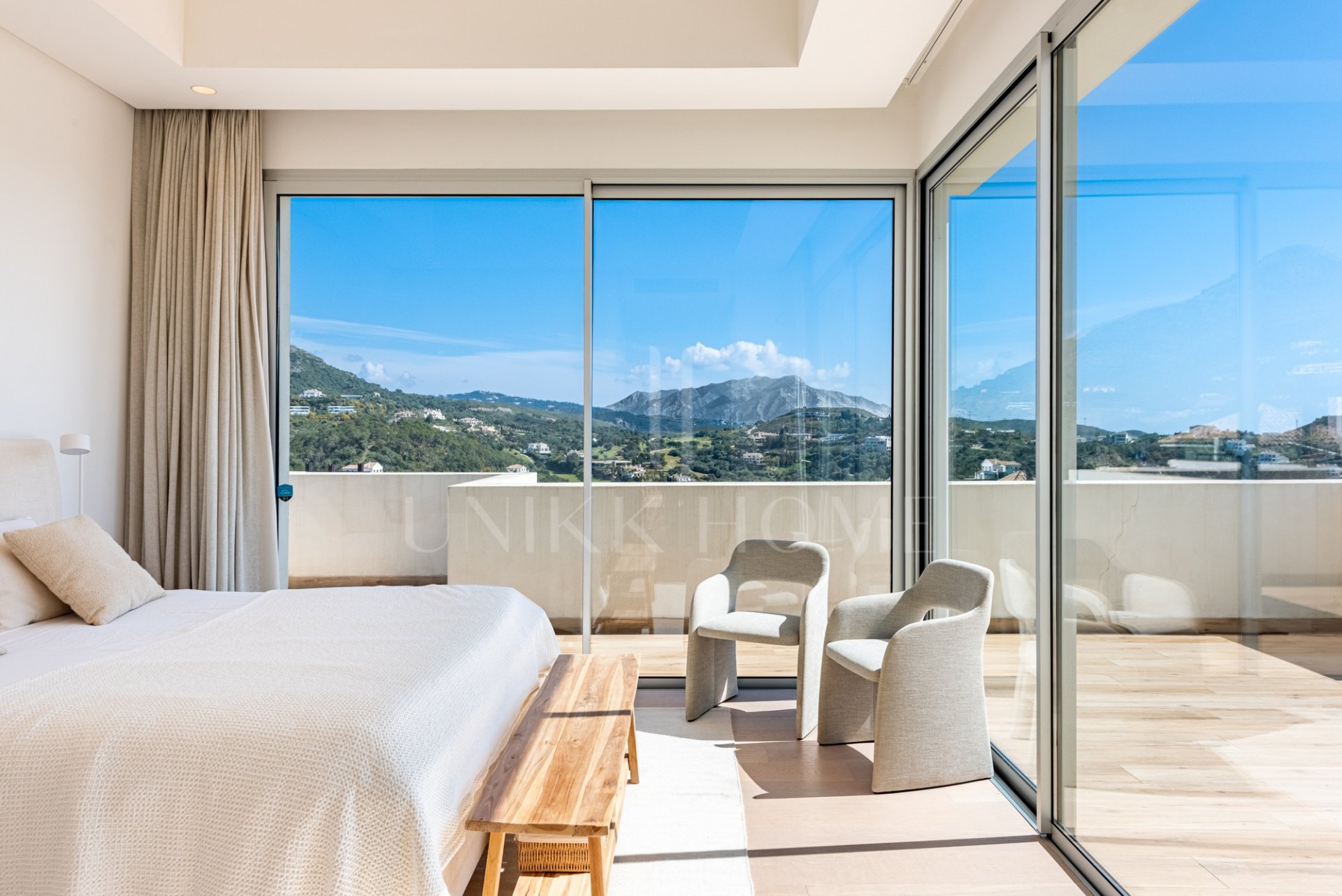 Charming Penthouse Located in Marbella Club Hills, Benahavis