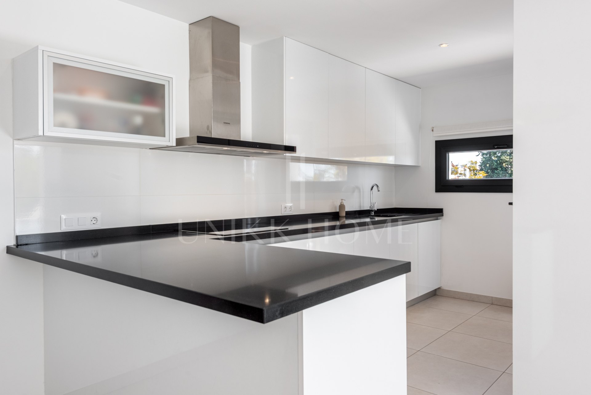 Casa de 4 dormitorios ubicada en la Nueva Milla de Oro