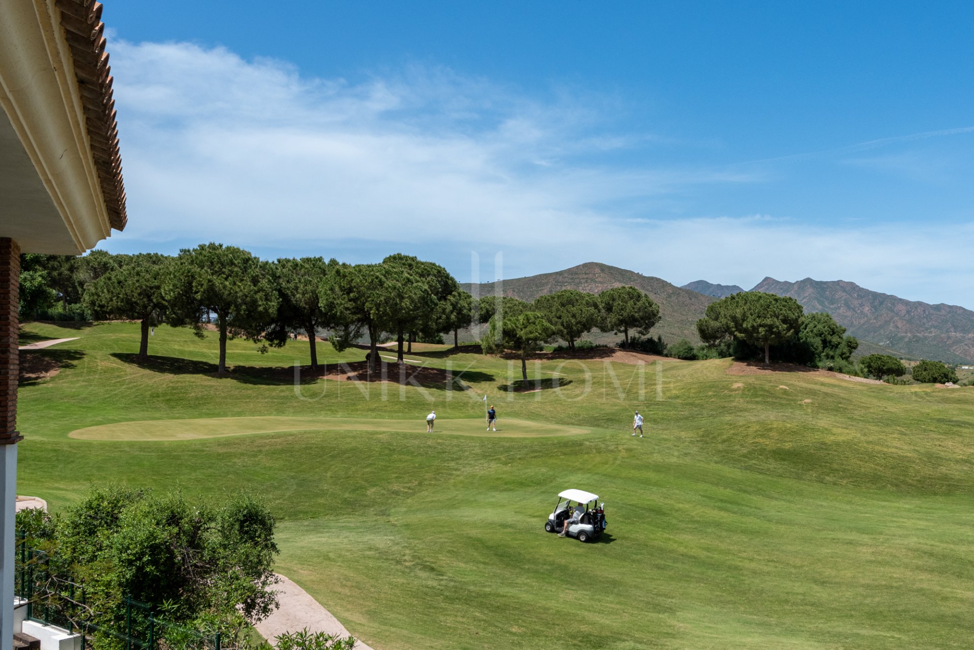 Villa de 4 dormitorios en primera línea de golf en La Cala Golf Resort