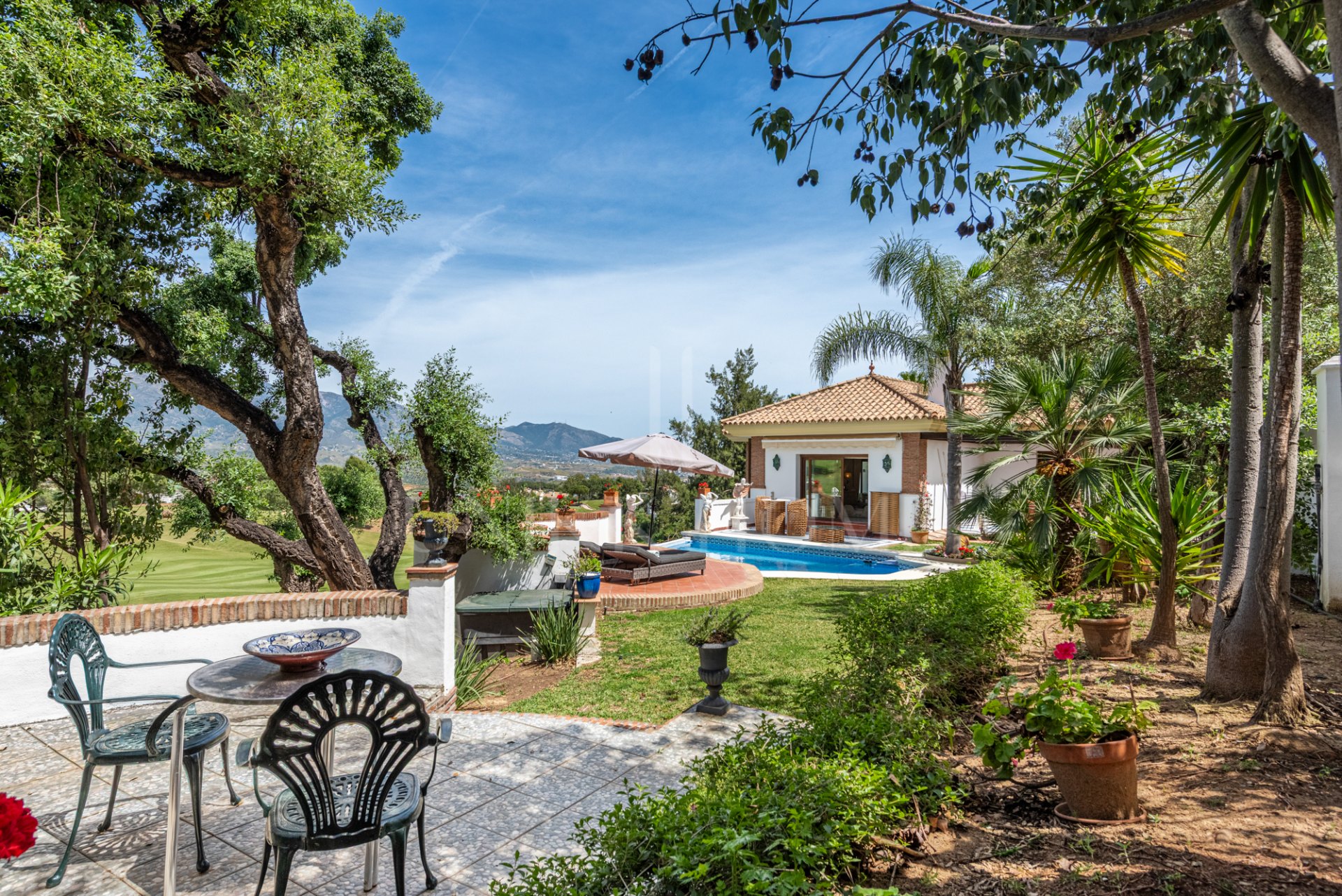 Villa de 4 dormitorios en primera línea de golf en La Cala Golf Resort