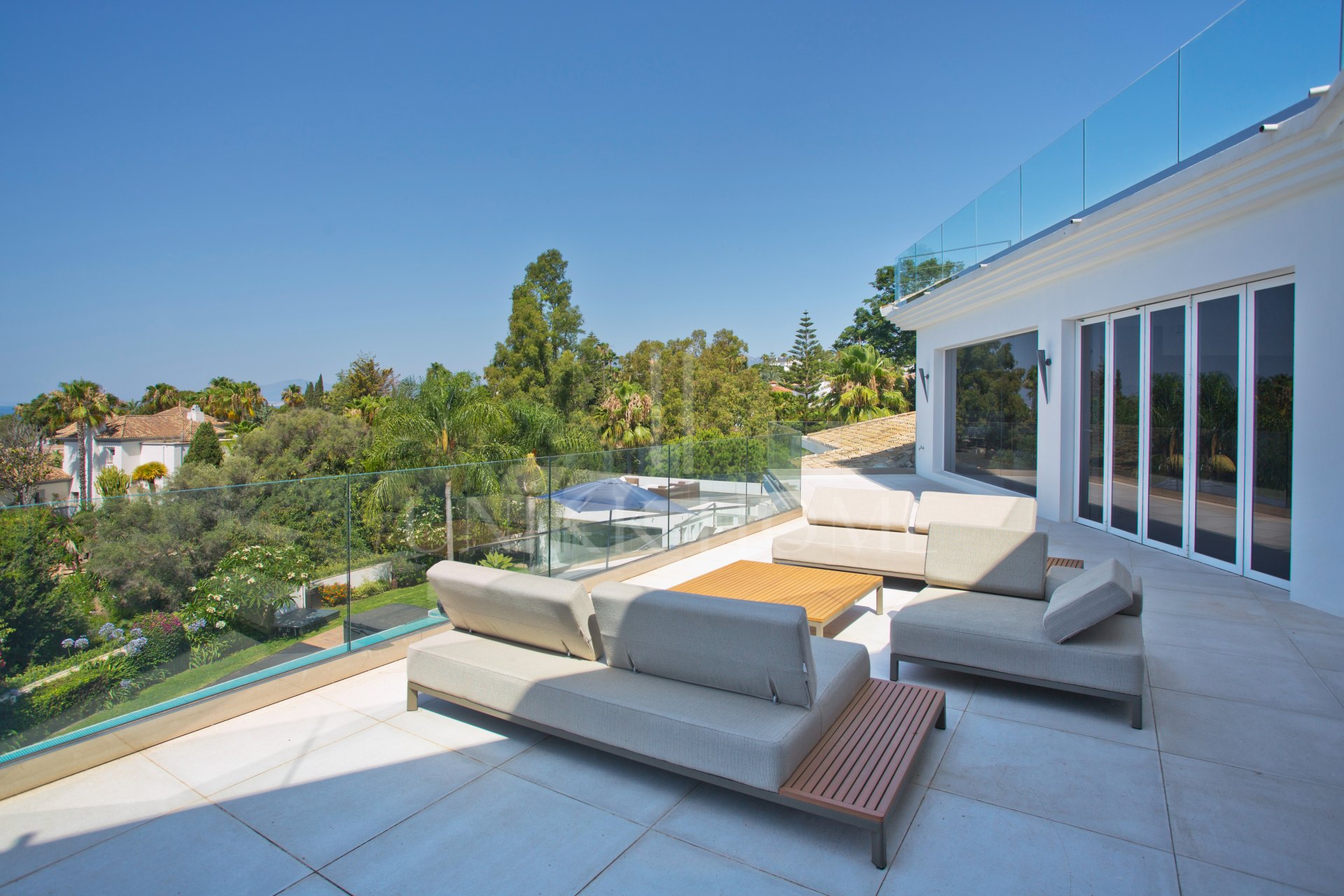 Villa de alquiler con opción a compra en Hacienda Las Chapas, Marbella Este