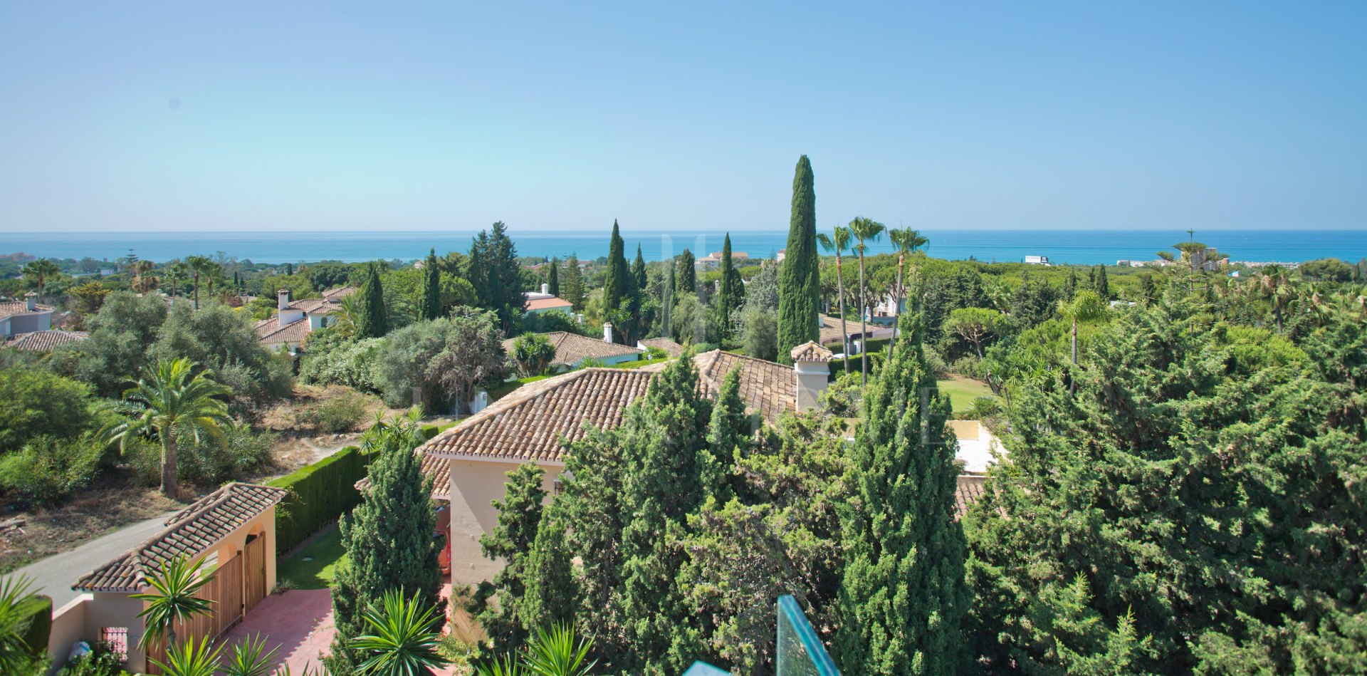 Villa de alquiler con opción a compra en Hacienda Las Chapas, Marbella Este