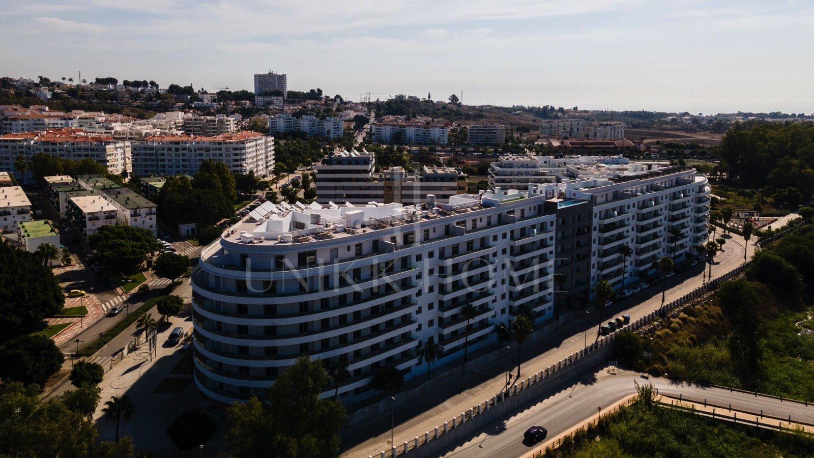 Exclusivo Apartamento con Piscina Infinita de Cloración Salina, Gimnasio y Lobby Gastronómico en Jardines de Guadaiza