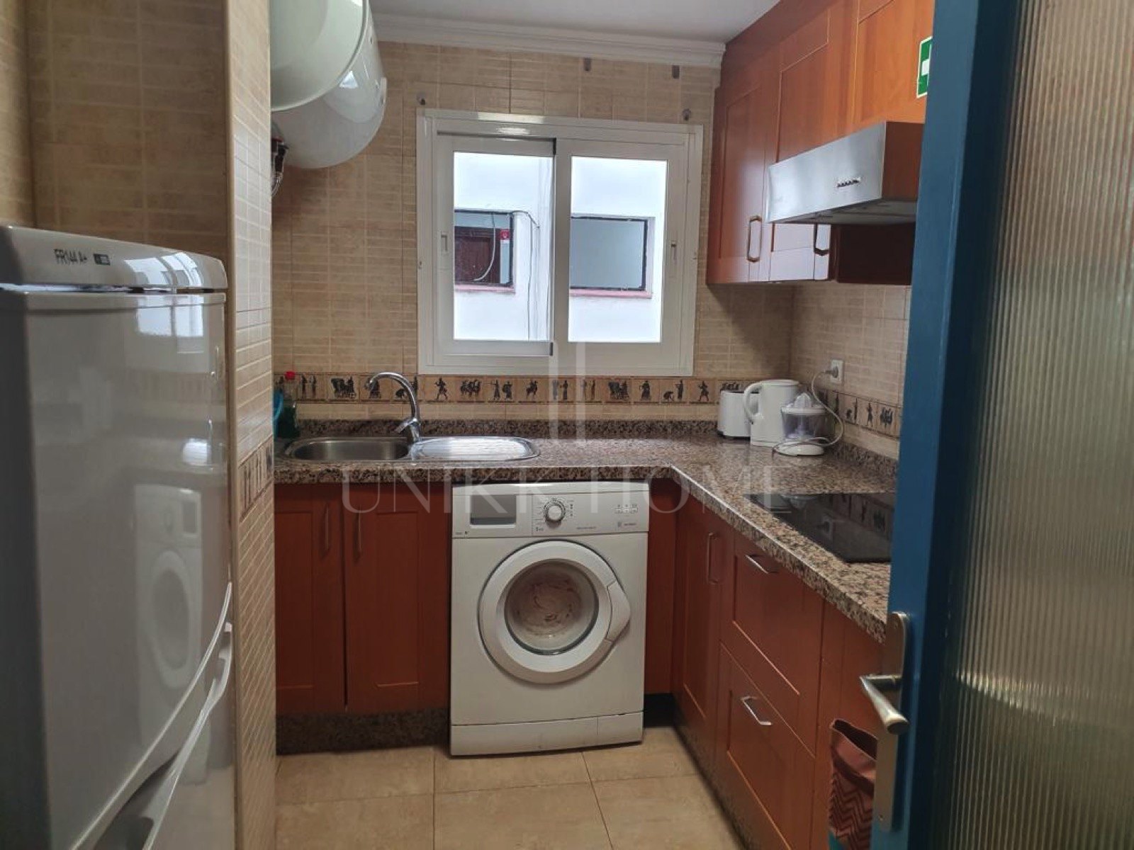 Apartamento en Venta en la Avenida Principal de Marbella – ¡A Solo Cinco Minutos a Pie de la Playa!