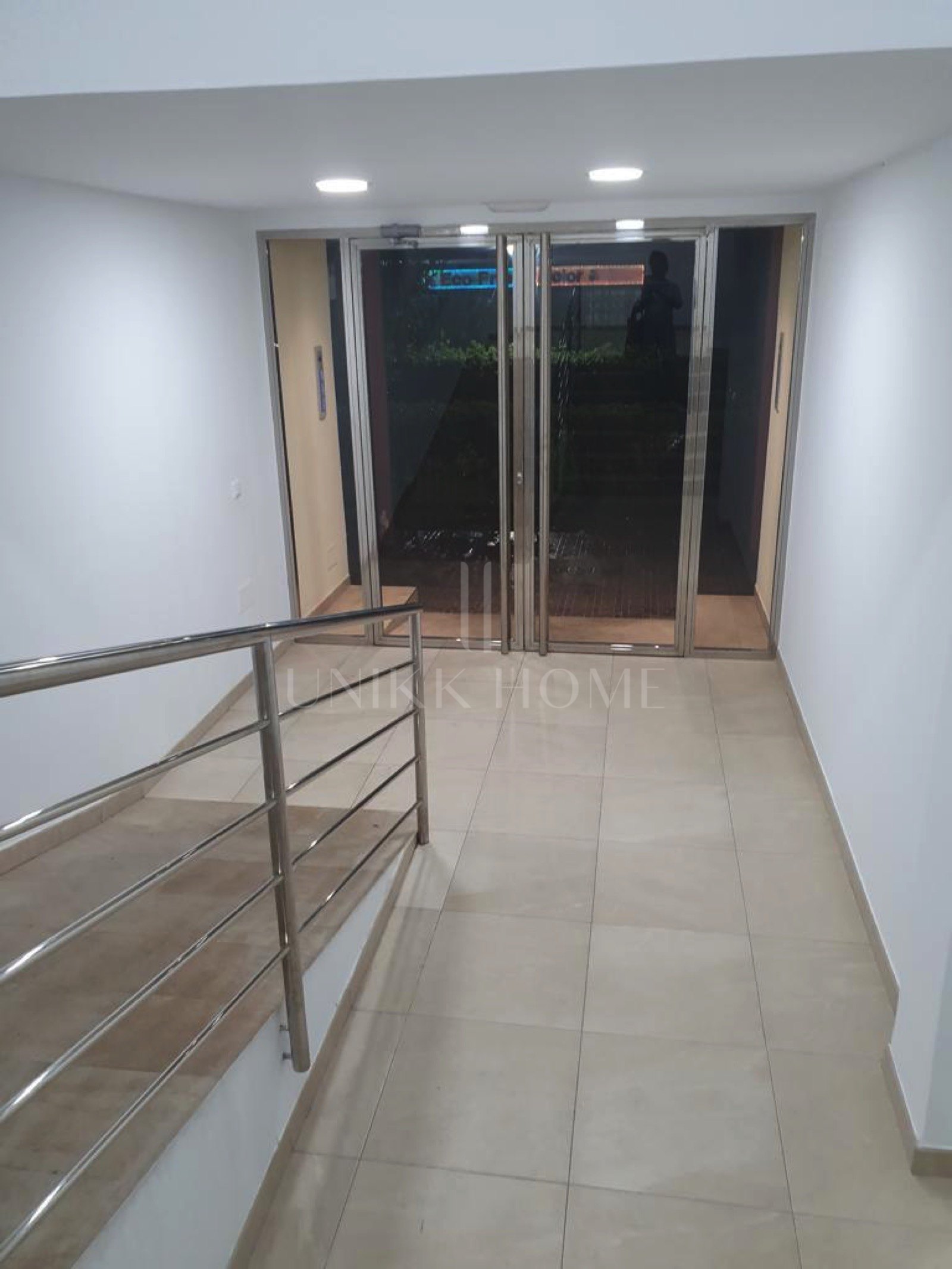 Apartamento en Venta en la Avenida Principal de Marbella – ¡A Solo Cinco Minutos a Pie de la Playa!