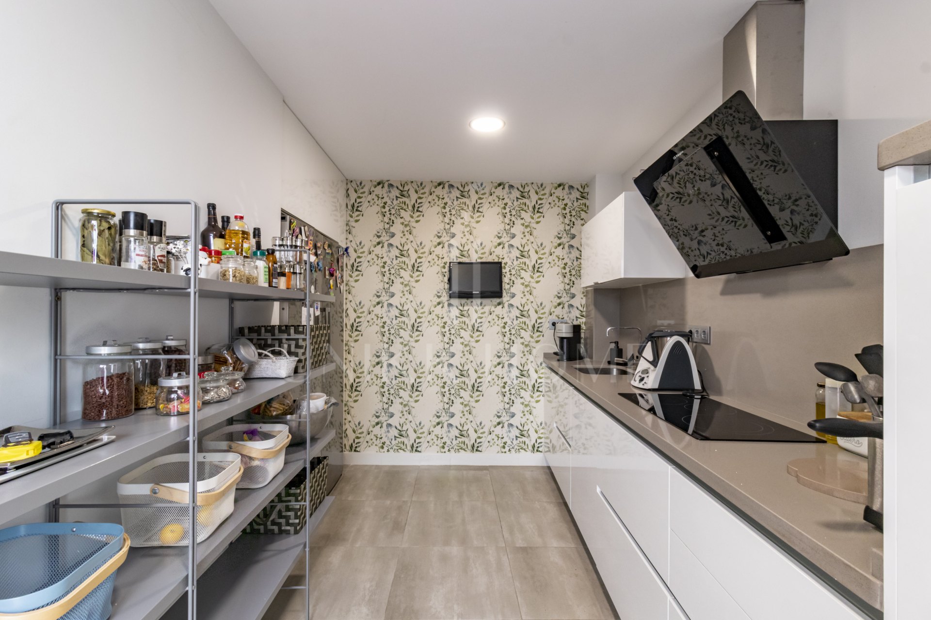 Exceptional new-build semi-detached villa in the heart of San Pedro de Alcántara