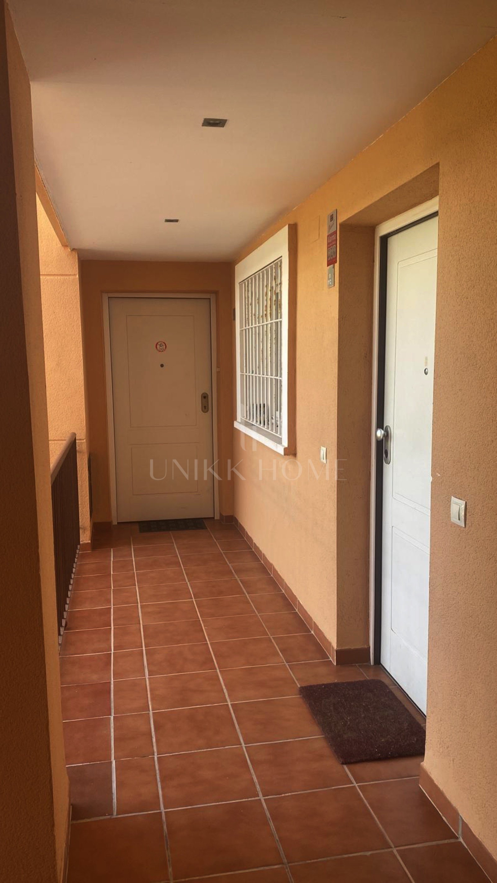 One-bedroom apartment with huge terrace and sea and golf views