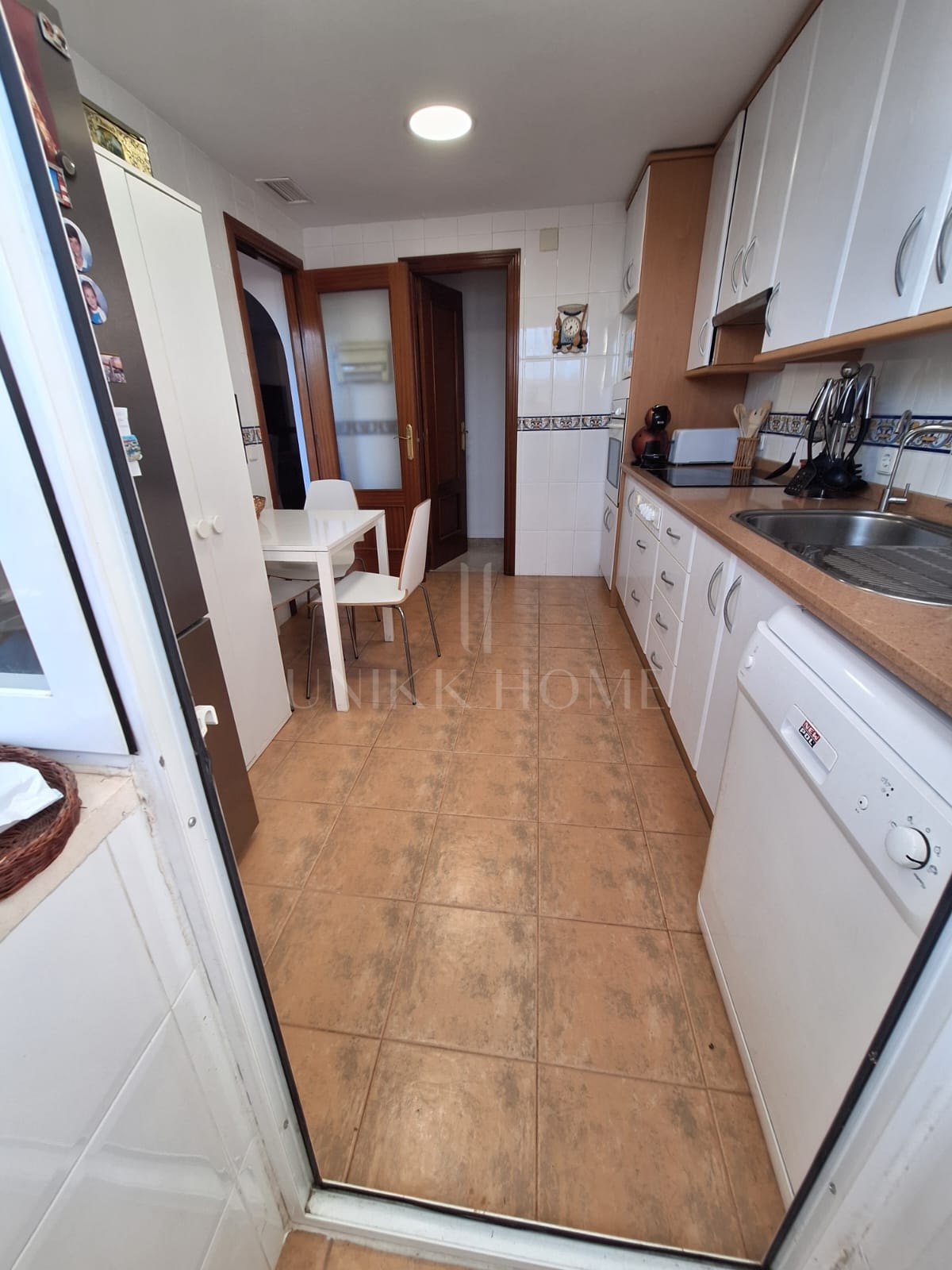 Magnífica casa adosada dentro de la prestigiosa urbanización Sierramar III