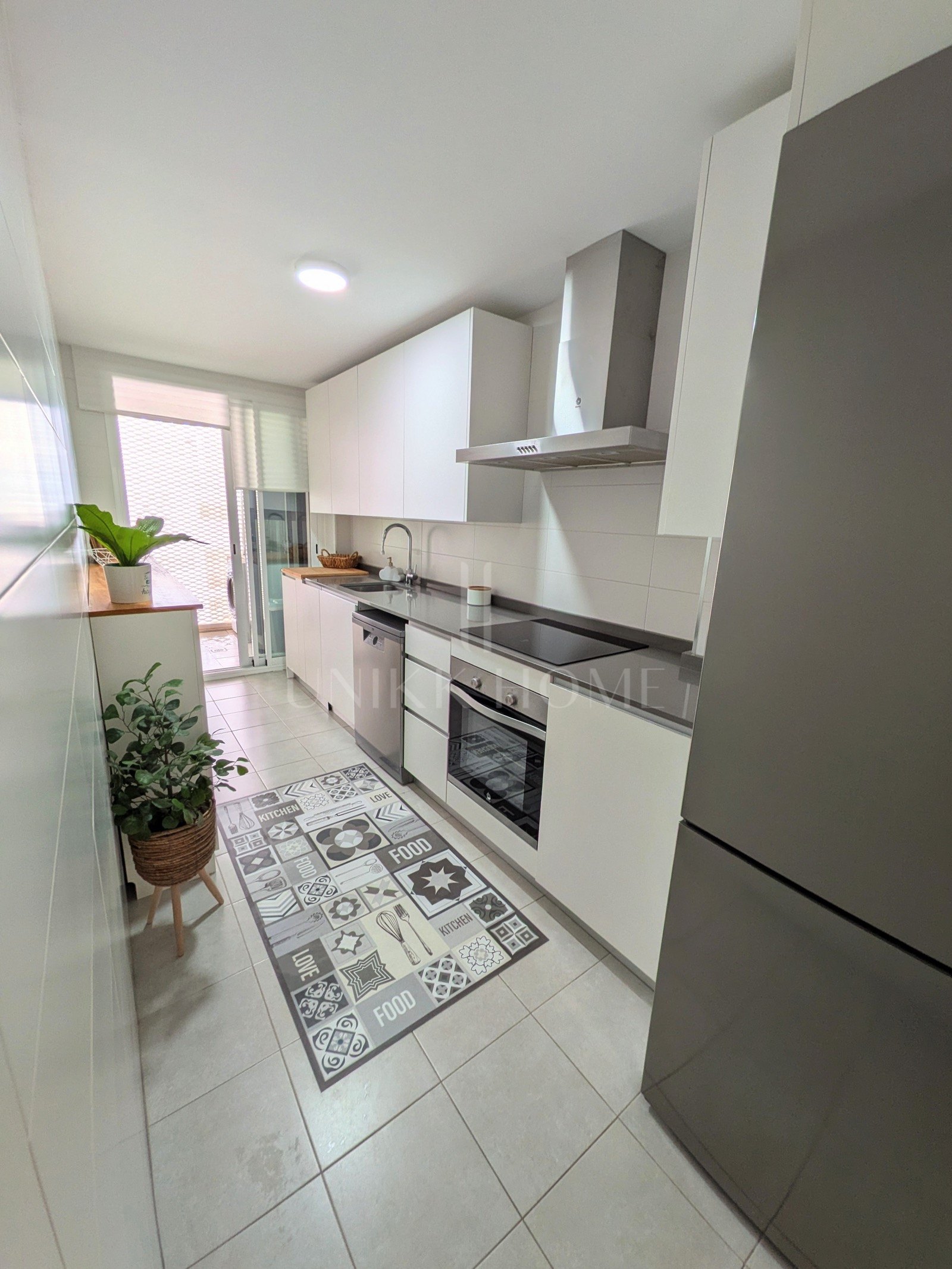 Exclusive new-build duplex penthouse with a private solarium and breathtaking panoramic views