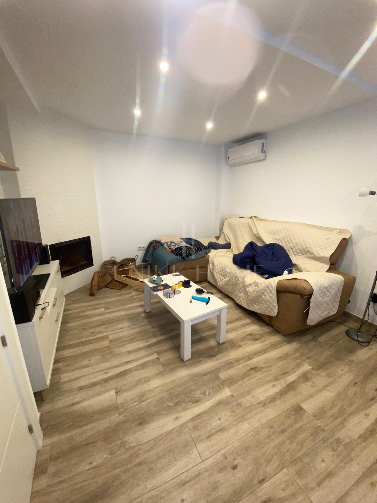 Immaculate townhouse in the serene village of El Secadero