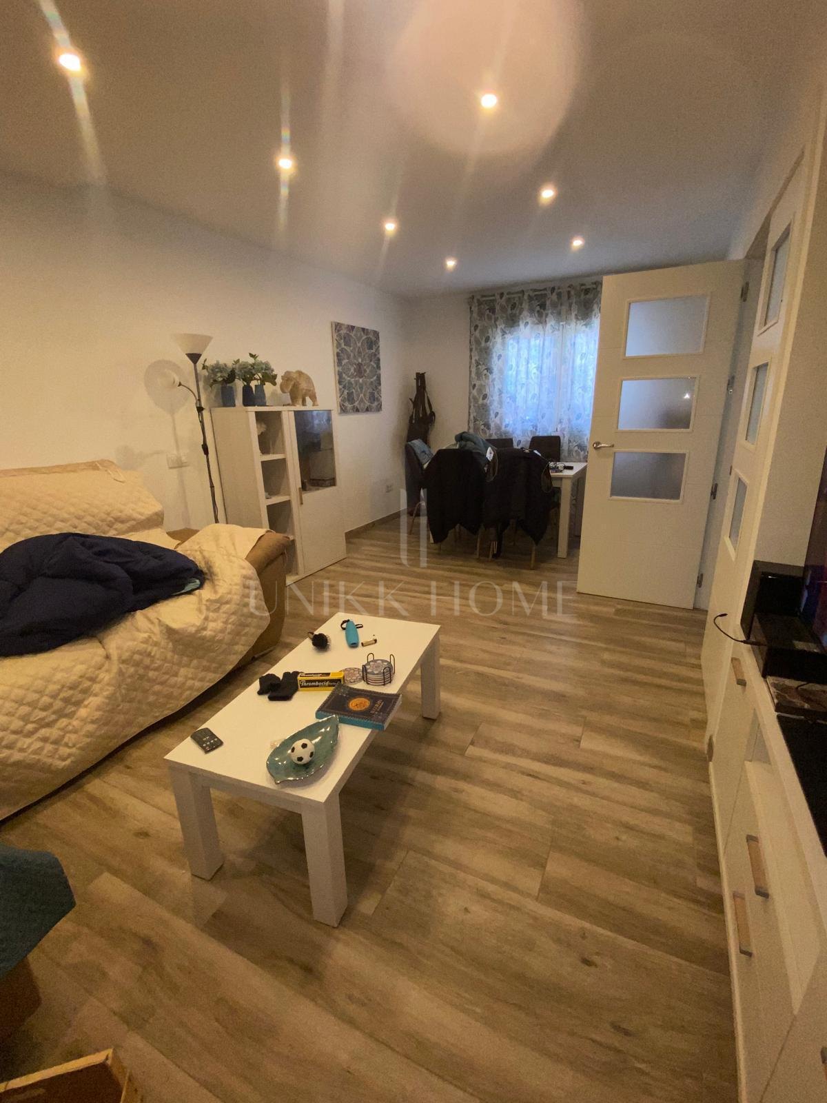 Immaculate townhouse in the serene village of El Secadero