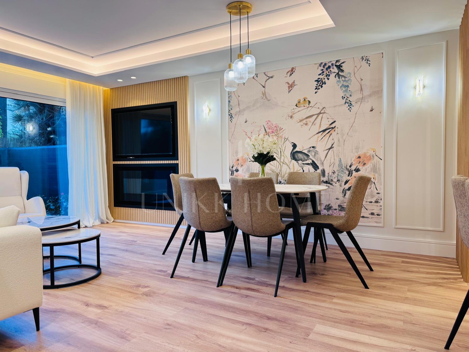 Fully Renovated Modern Apartment in Urbanización Las Petunias