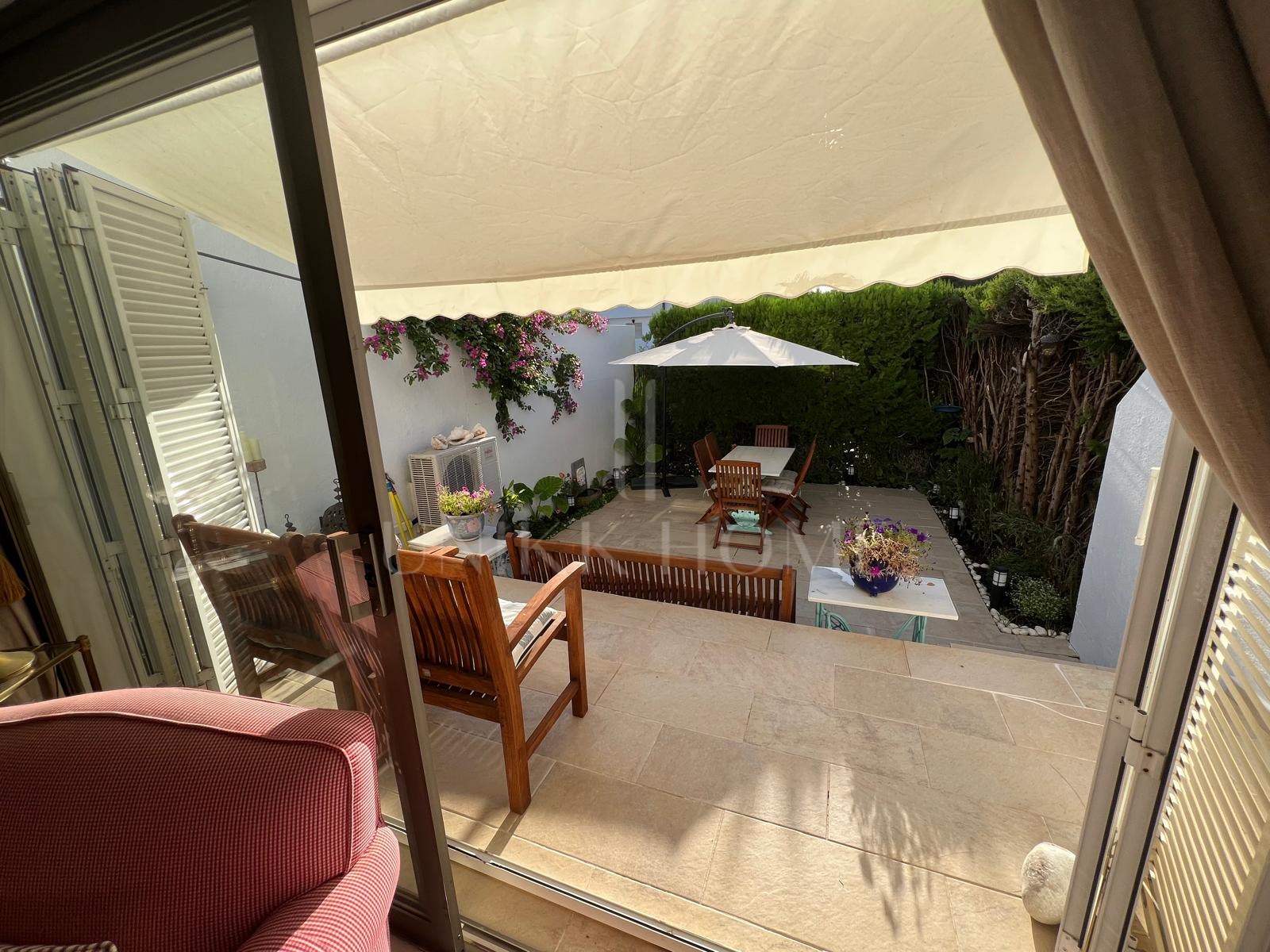 Exquisito Chalet Adosado en la Milla de Oro de Marbella