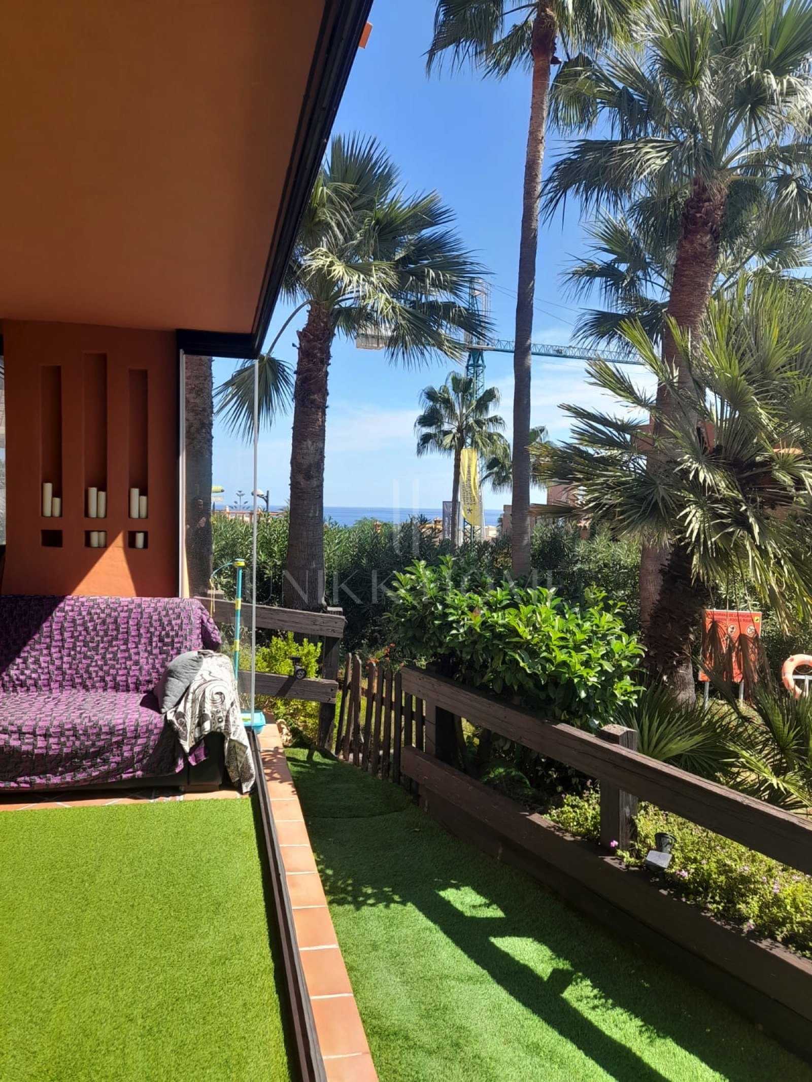 Spacious Ground-Floor Apartment in Jardines de Nueva Galera