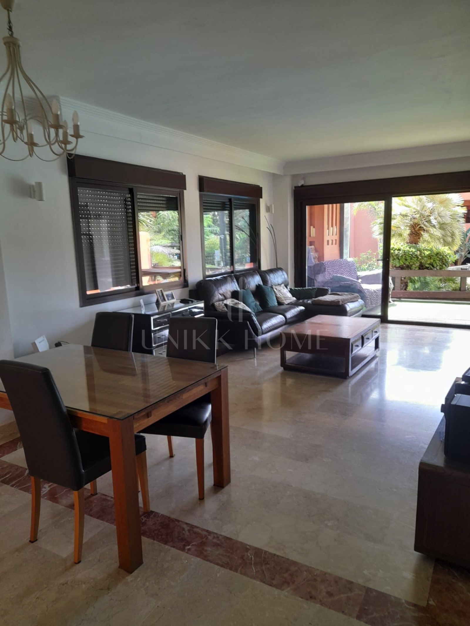 Spacious Ground-Floor Apartment in Jardines de Nueva Galera